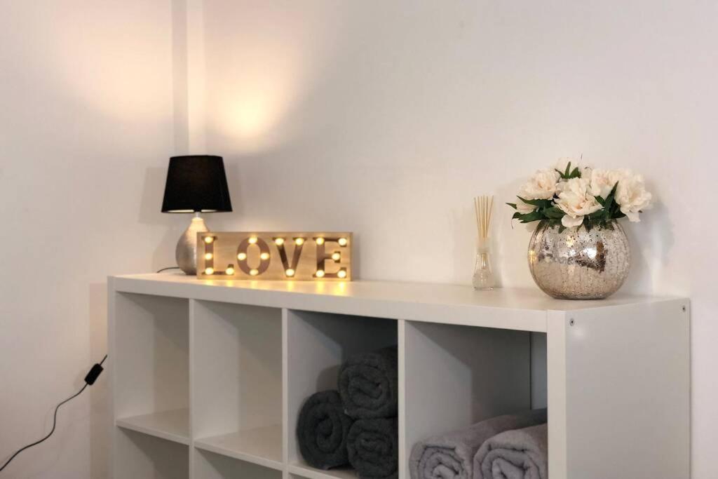 Two-Bedroom Apartment - Photo 18