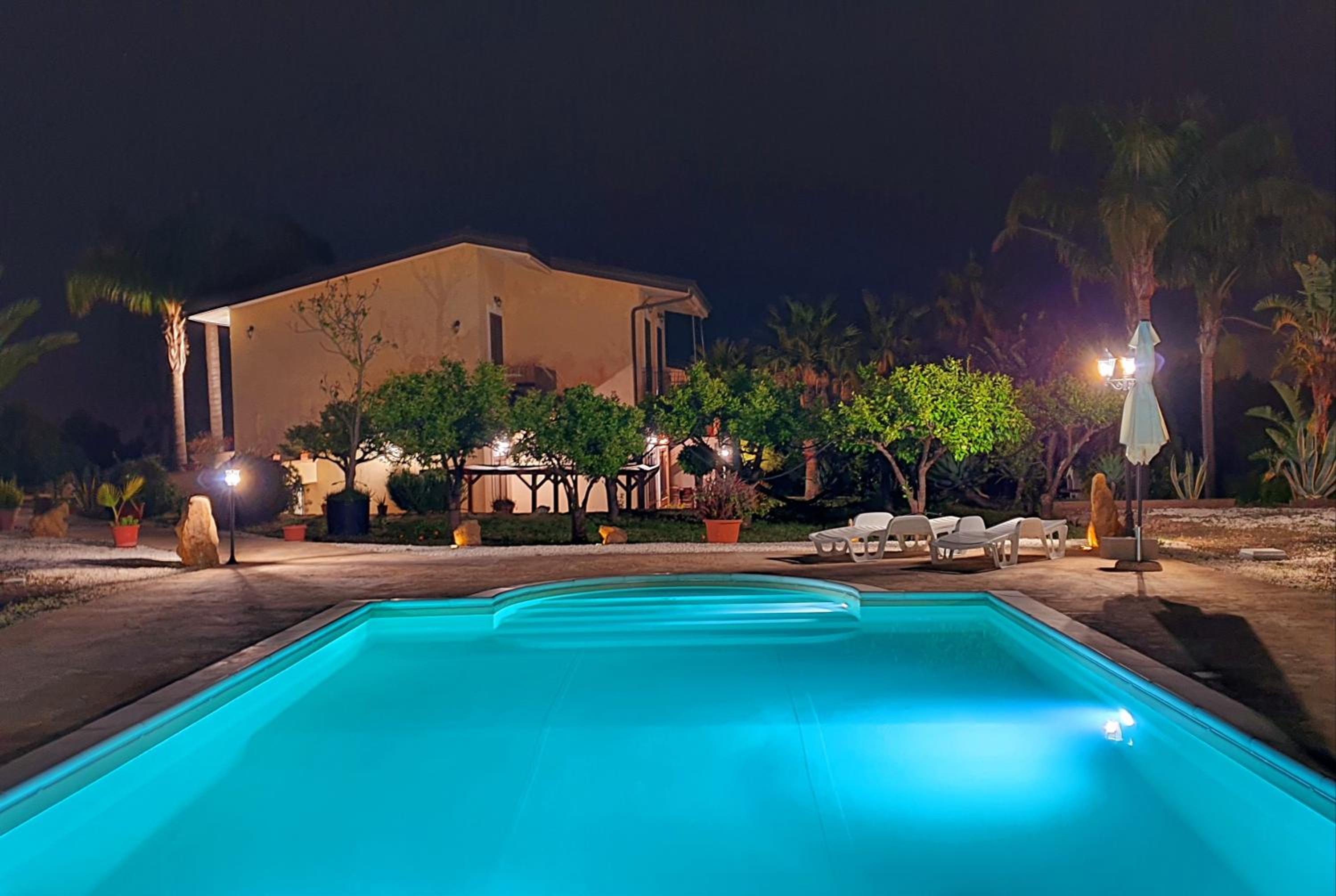 Apartment with Pool View  photo 1