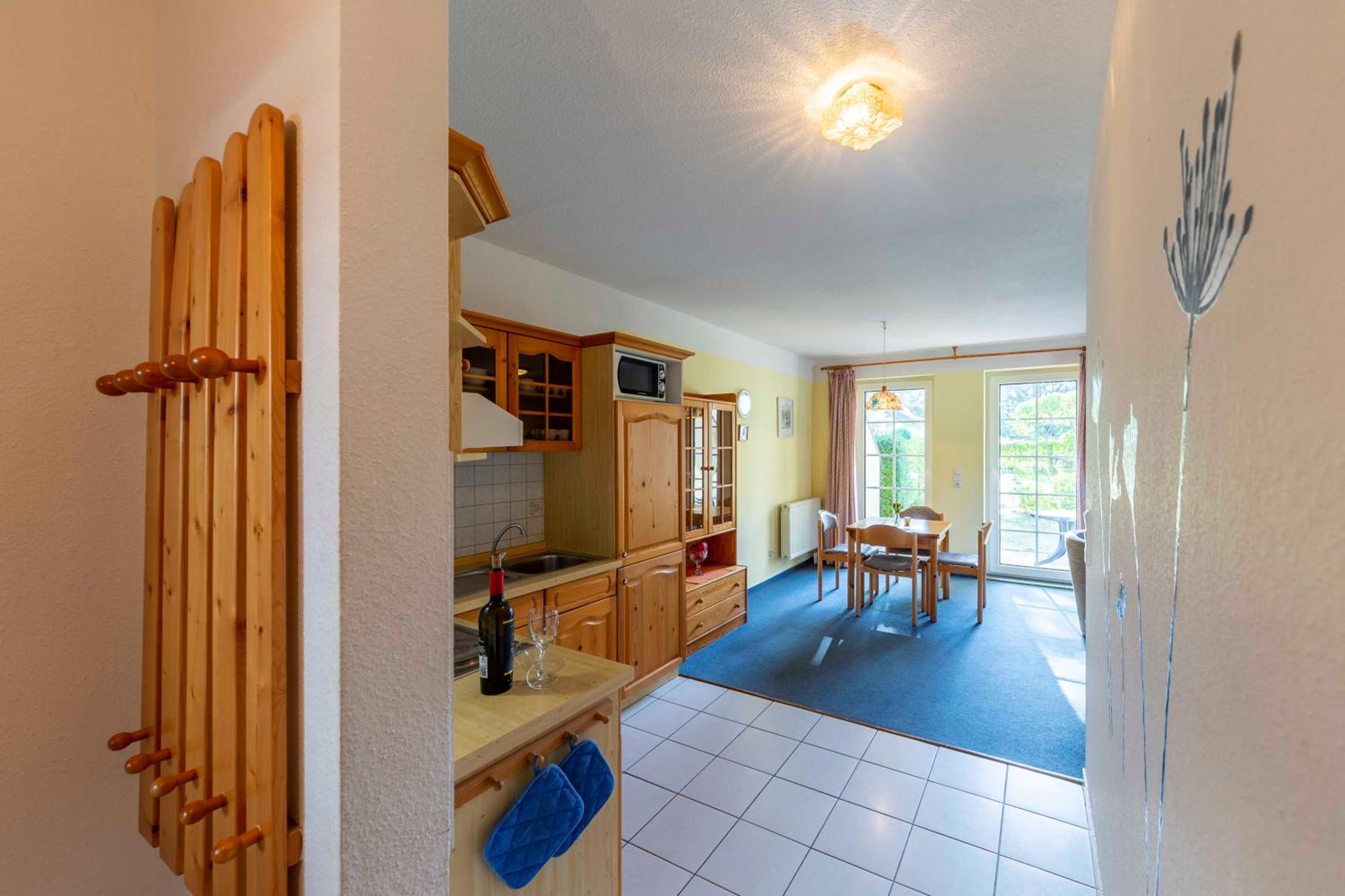 One-Bedroom Apartment with Terrace photo 2