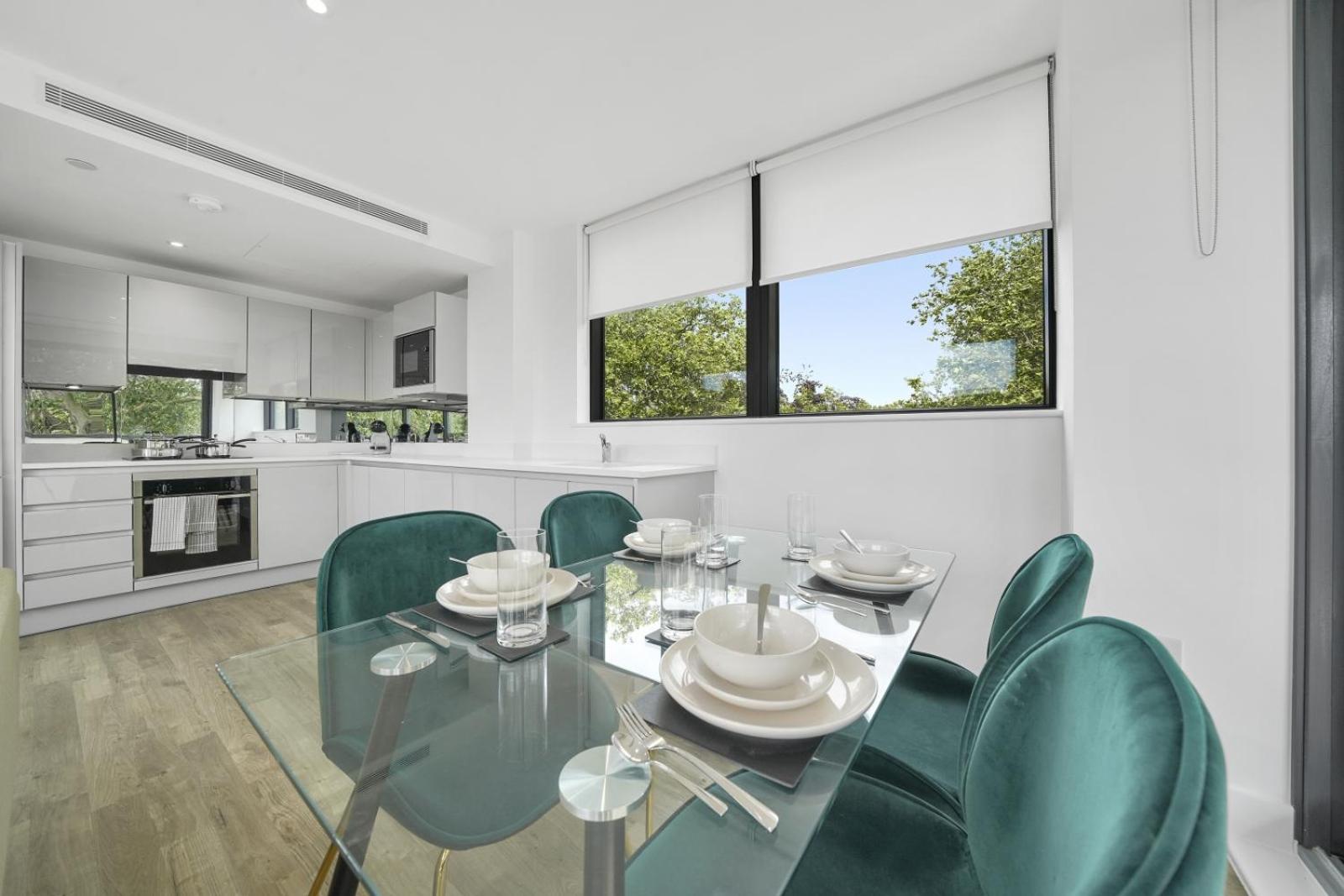 Two-Bedroom Apartment with City View photo 3