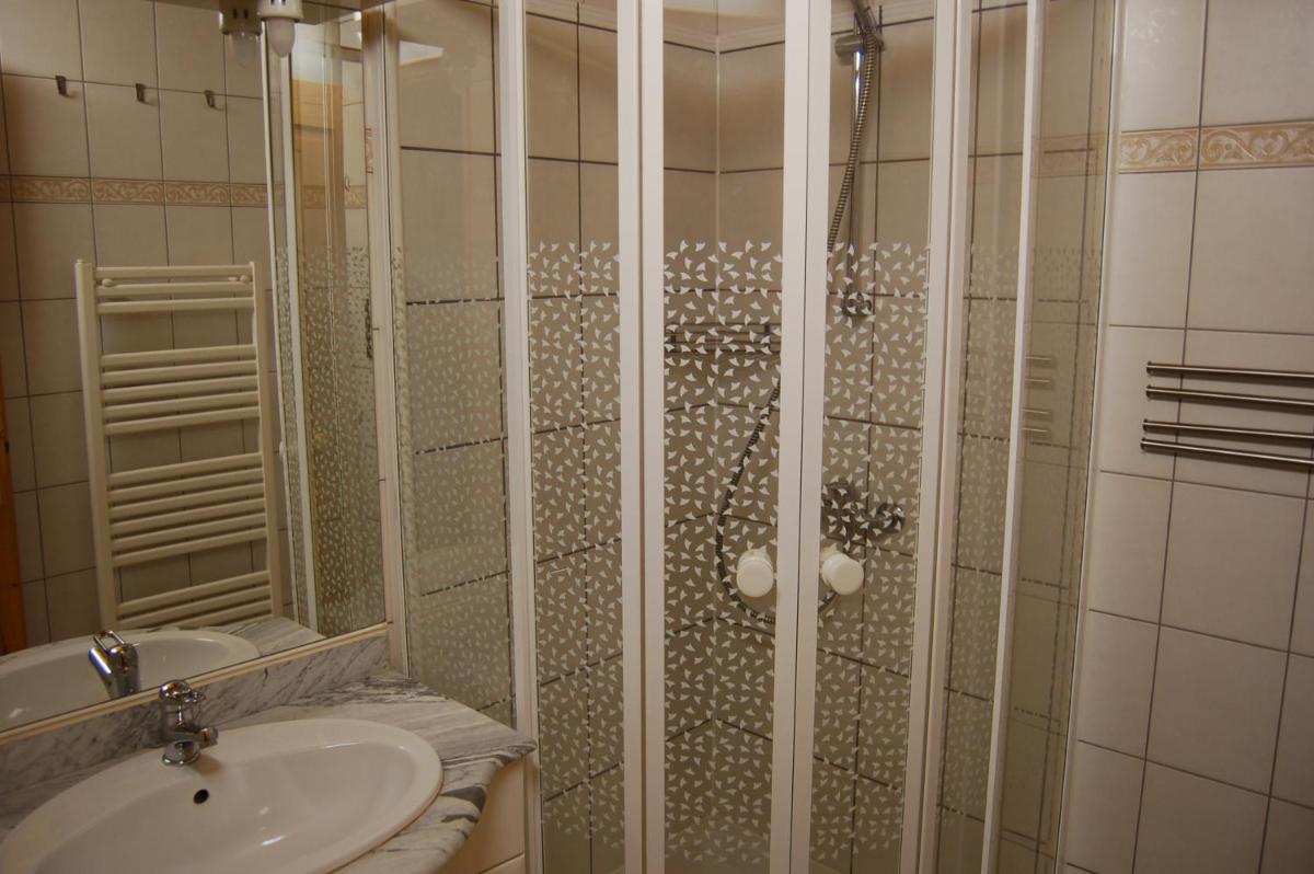 Apartment with Terrace photo 3