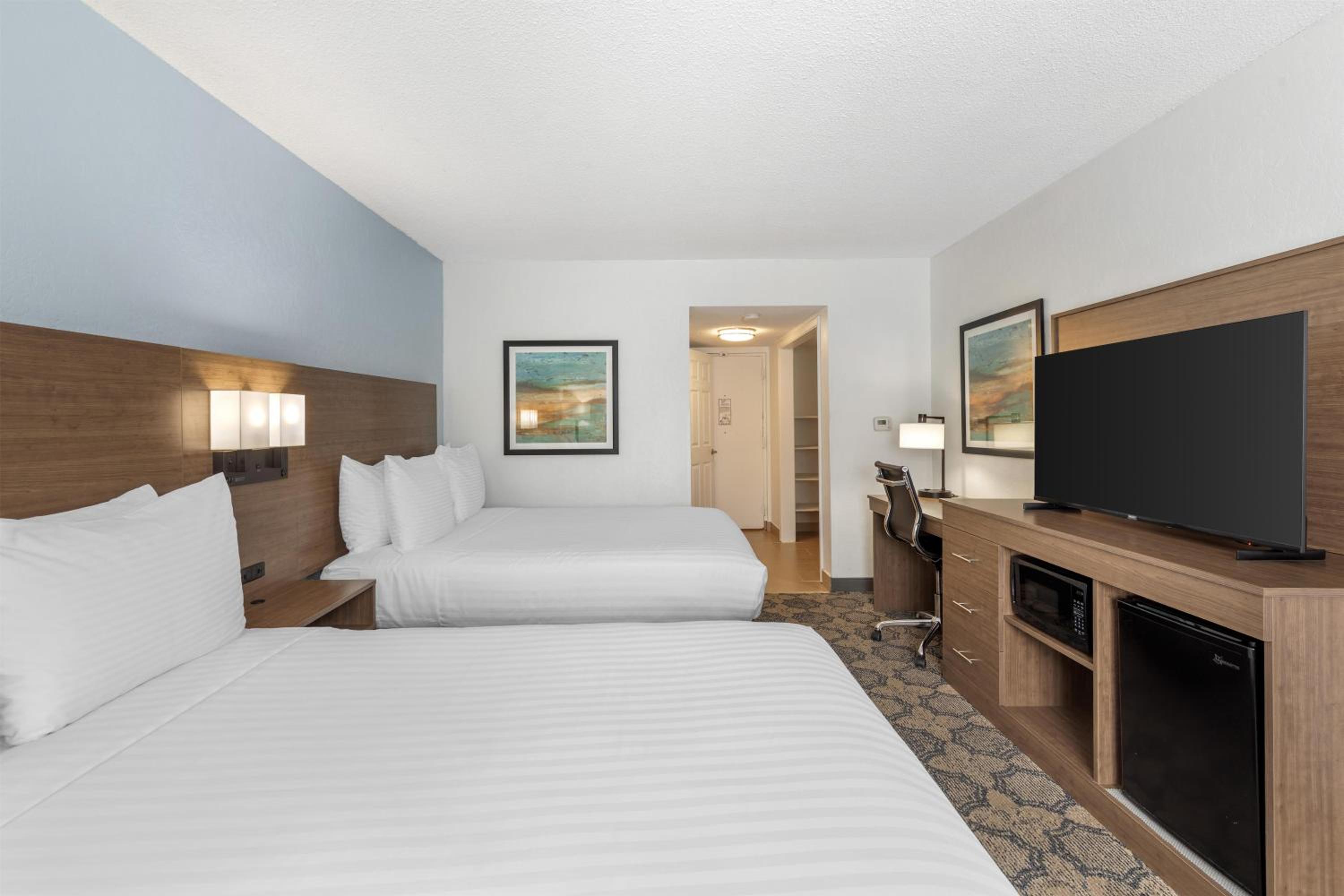 Queen Room - Mobility Accessible with Roll-In Shower