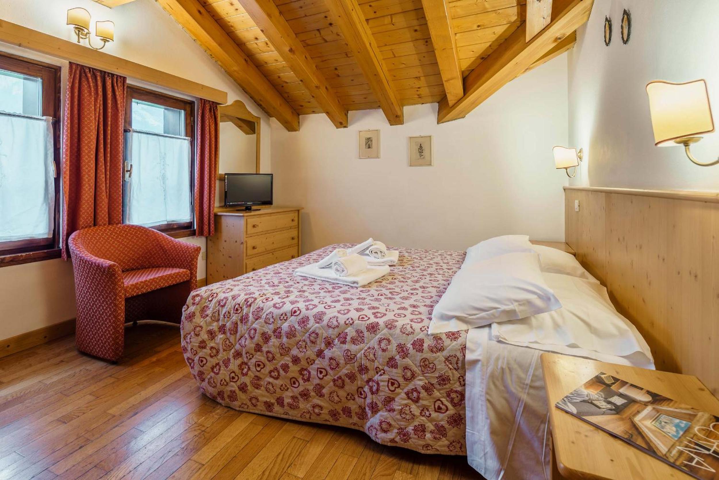 Suite with Mountain View photo 1