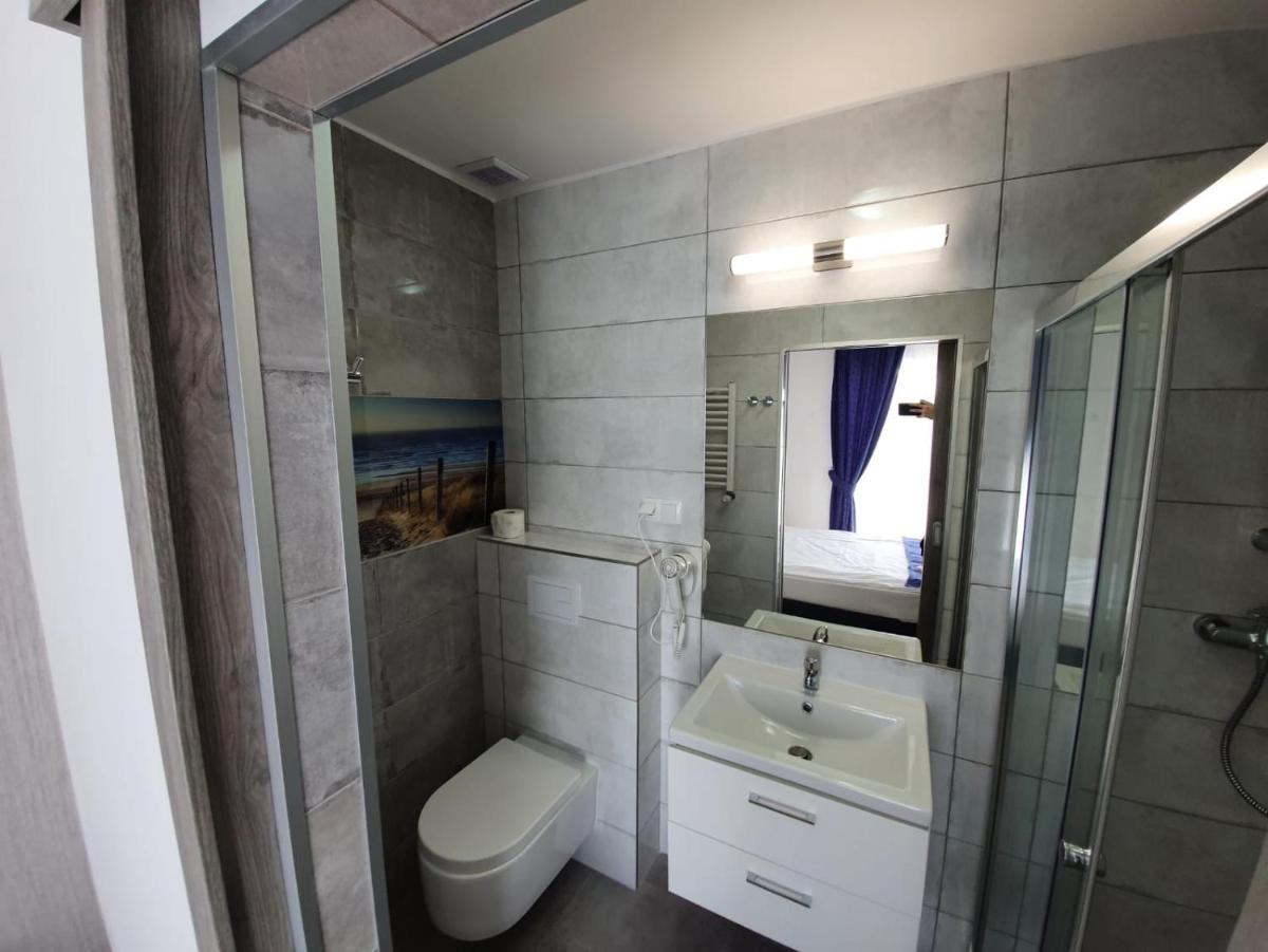 Deluxe Double Room with Balcony photo 3