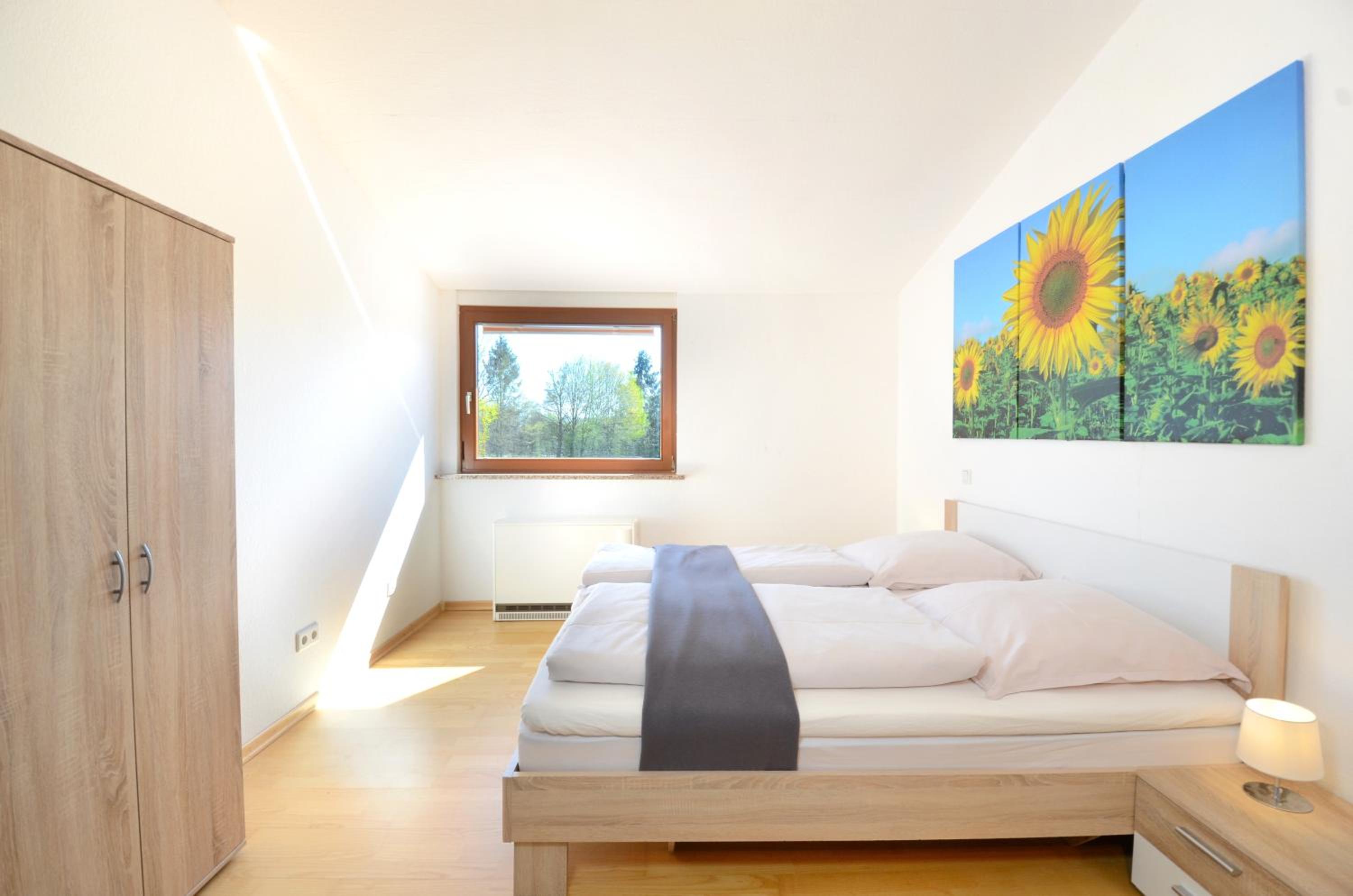 Three-Bedroom Apartment photo 1