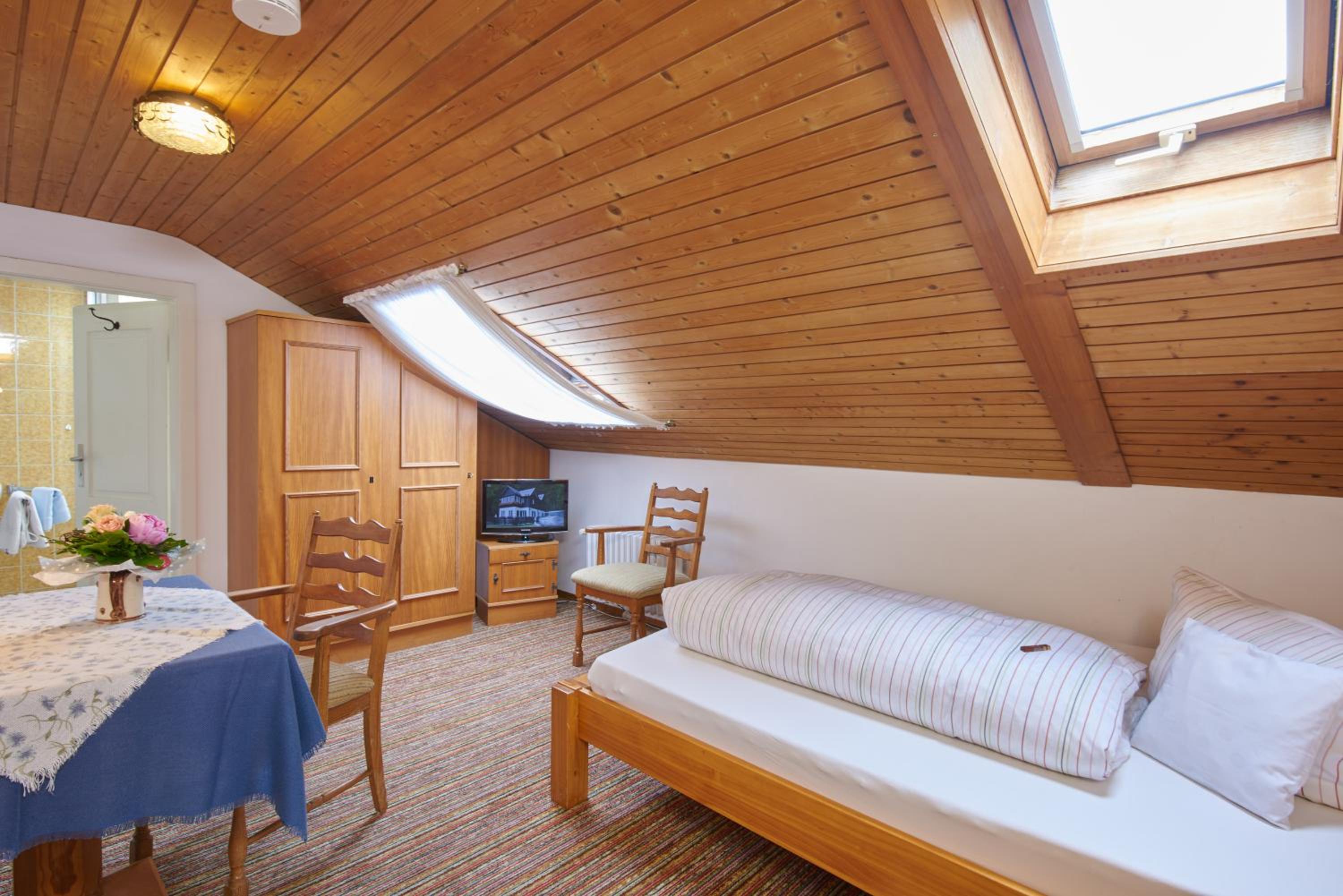 Single Room - Attic photo 1