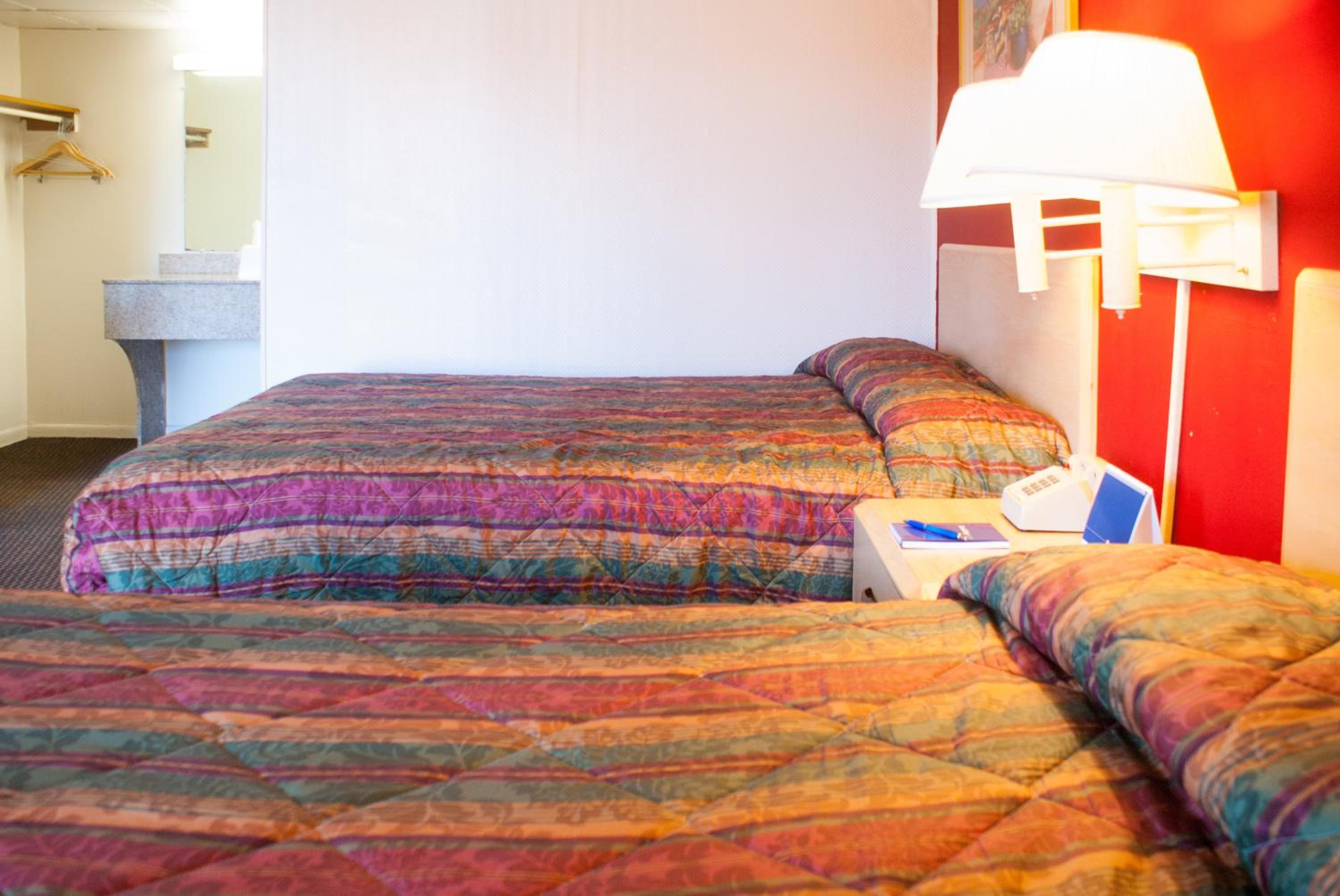 Standard Double Room Smoking - Photo 3