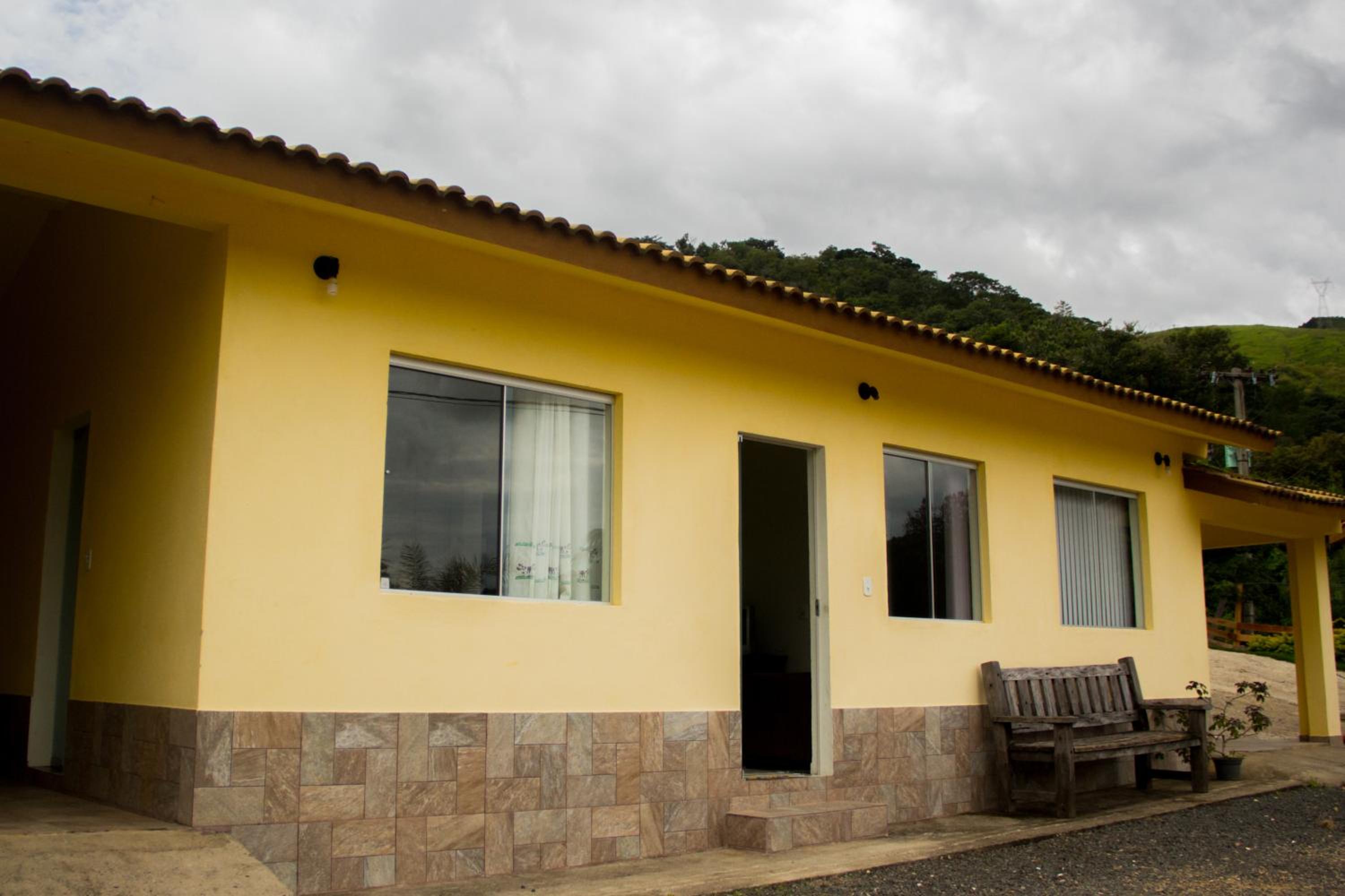 Three-Bedroom House photo 3