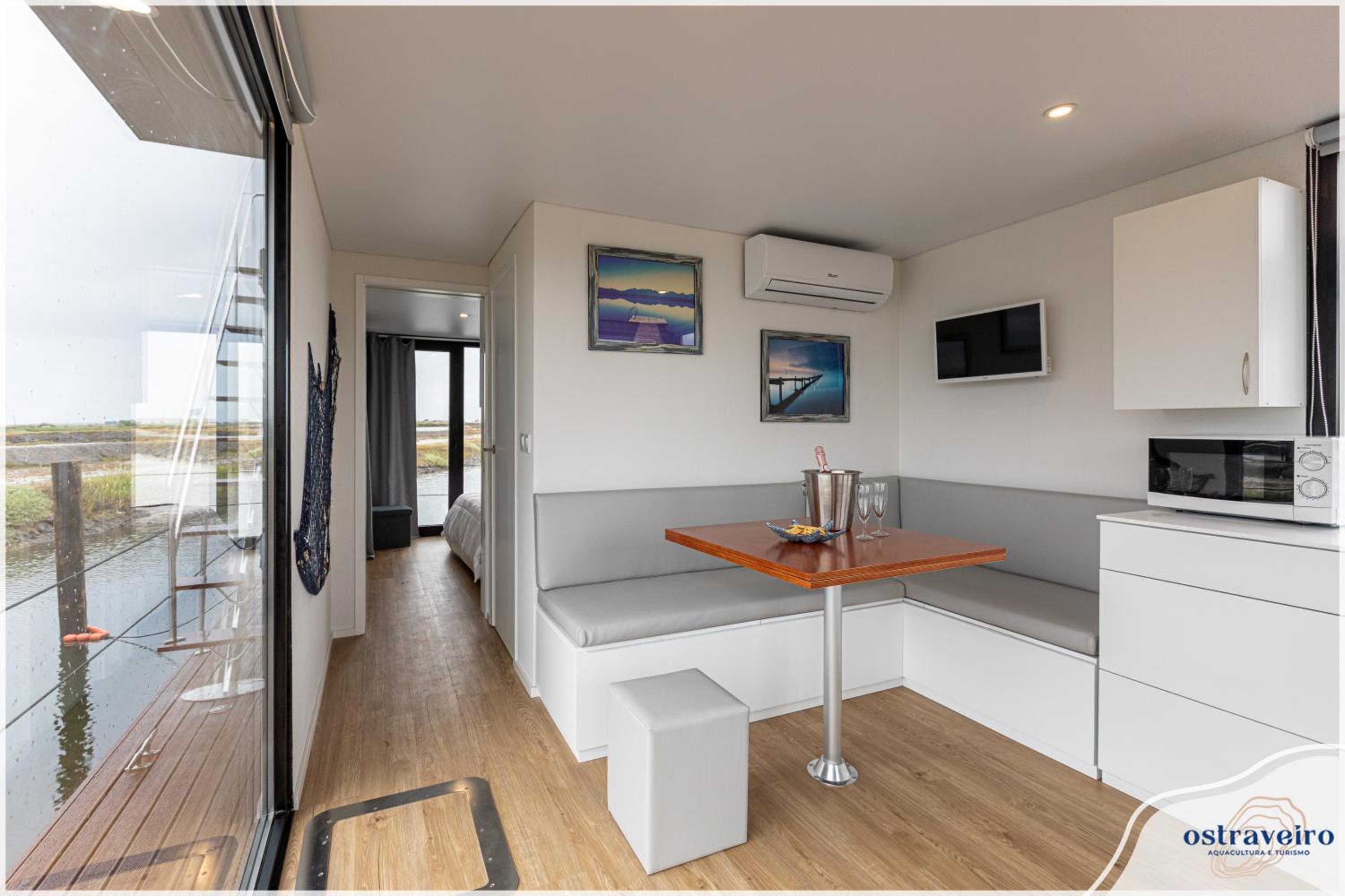 Studio Apartment with Sea View - Photo 7
