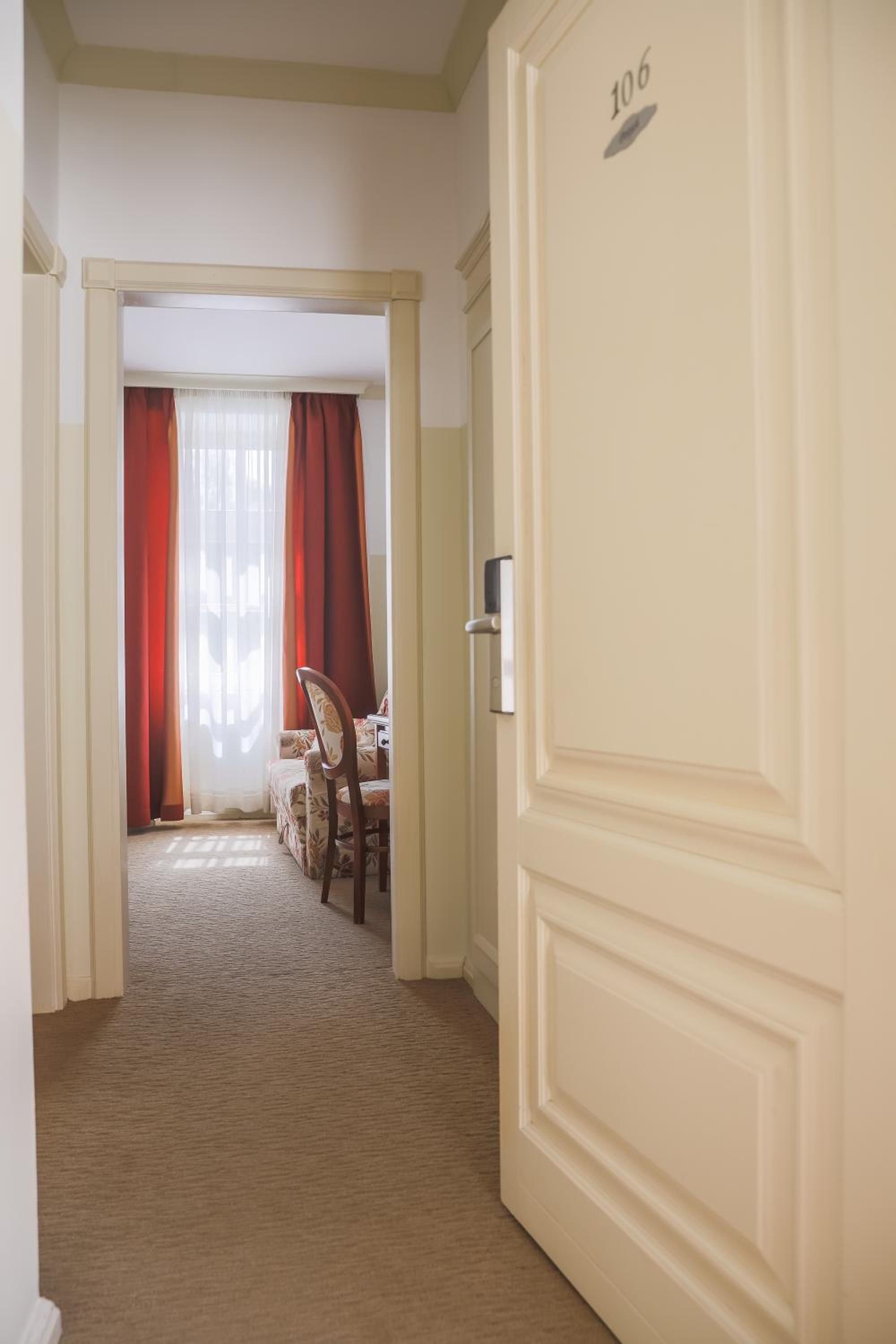 Superior Double Room - Photo 7