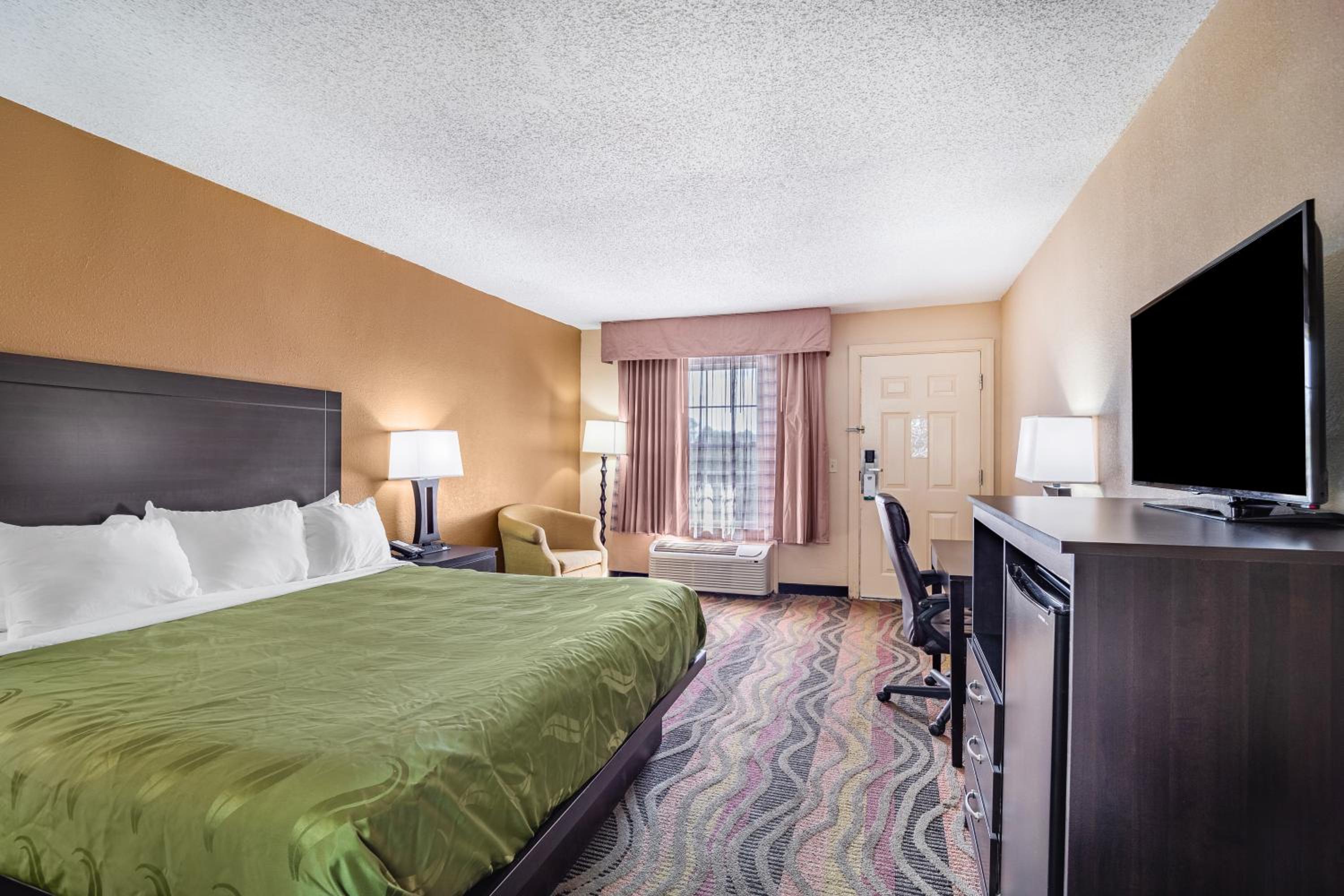 Standard King Room - Pet Friendly photo 3