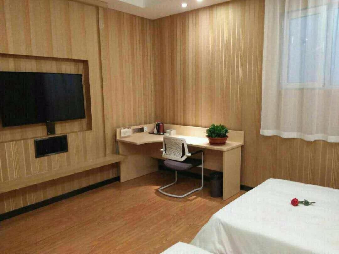 Superior Twin Room - Photo 1