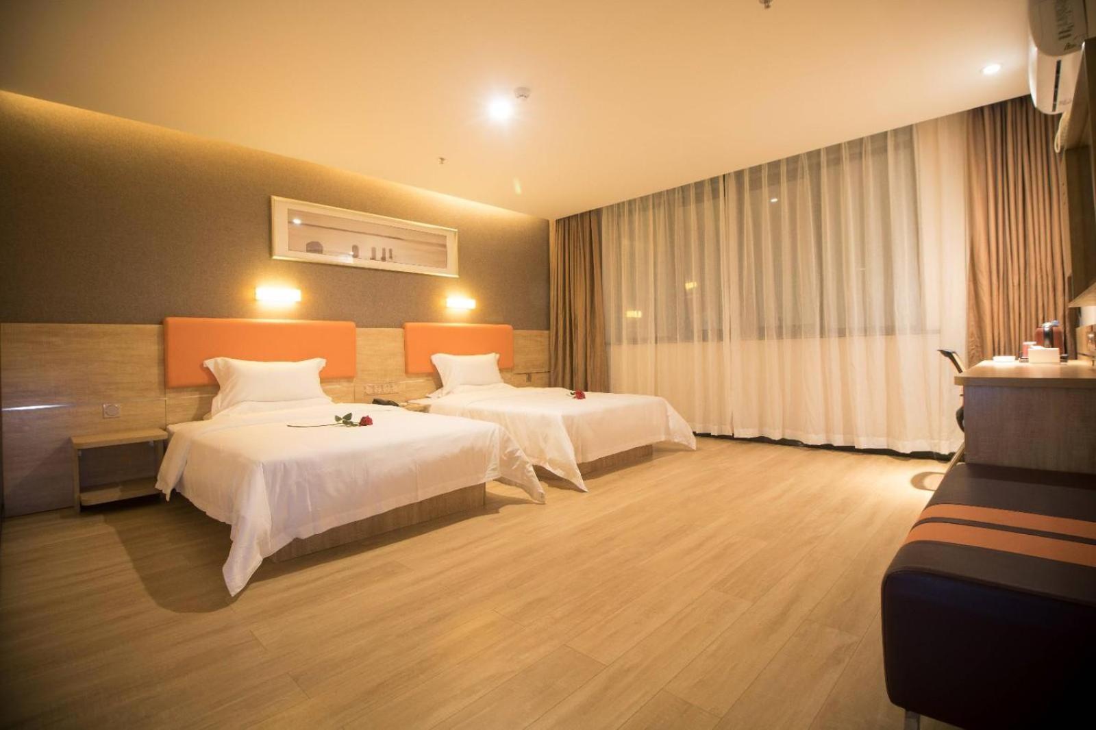 Superior Twin Room photo 2