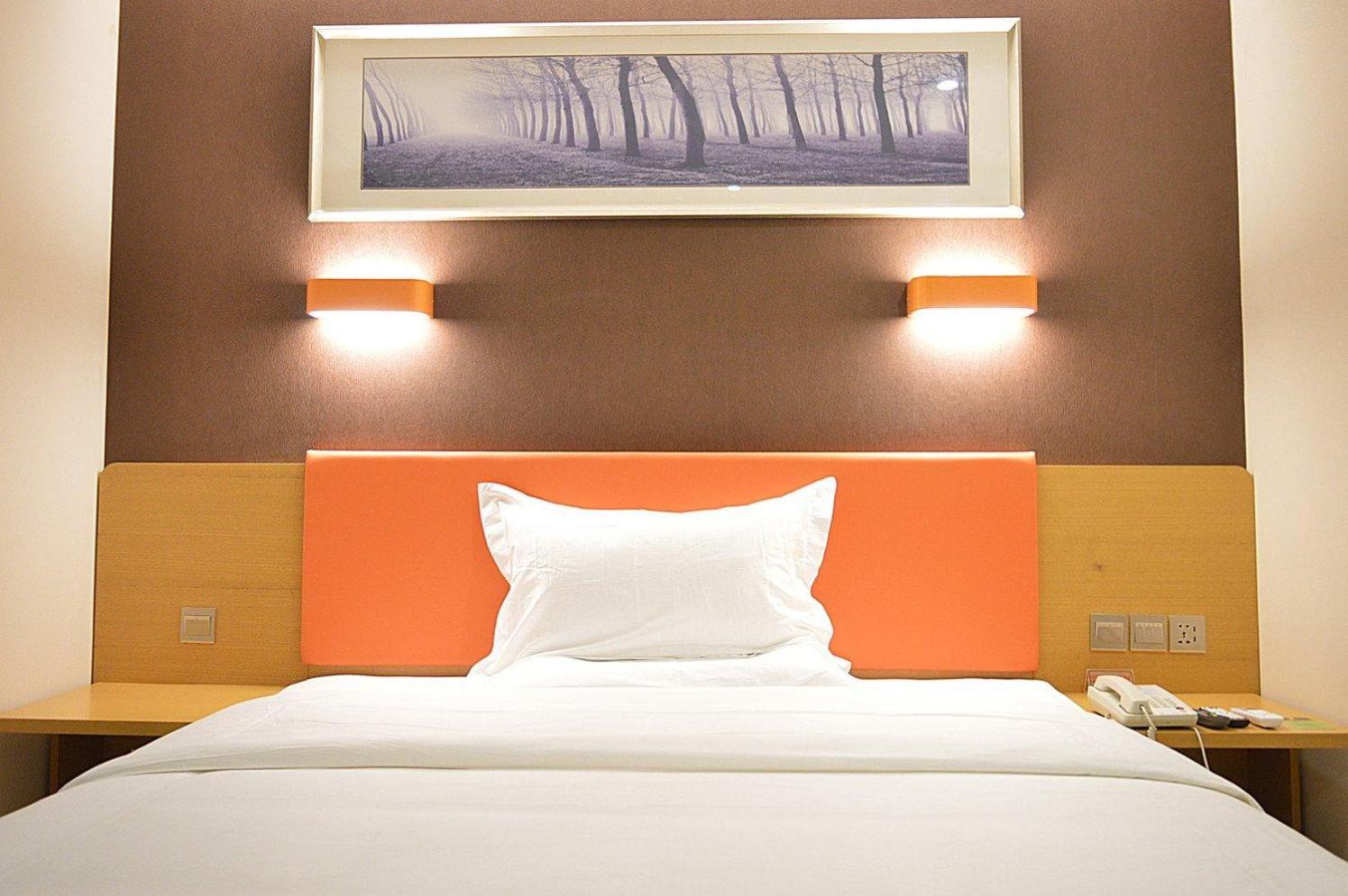 Select Room photo 1
