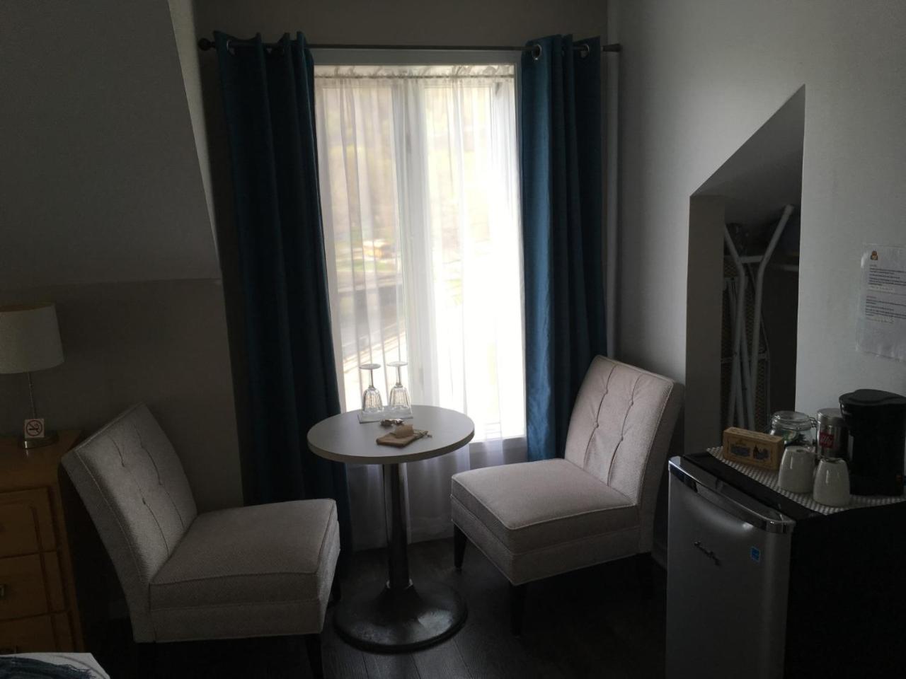 Superior King Room photo 2