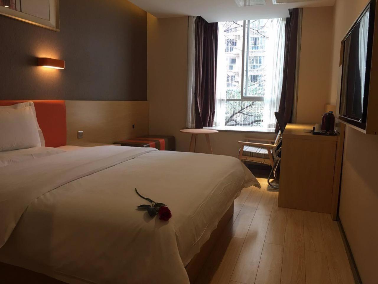 Superior Queen Room photo 2