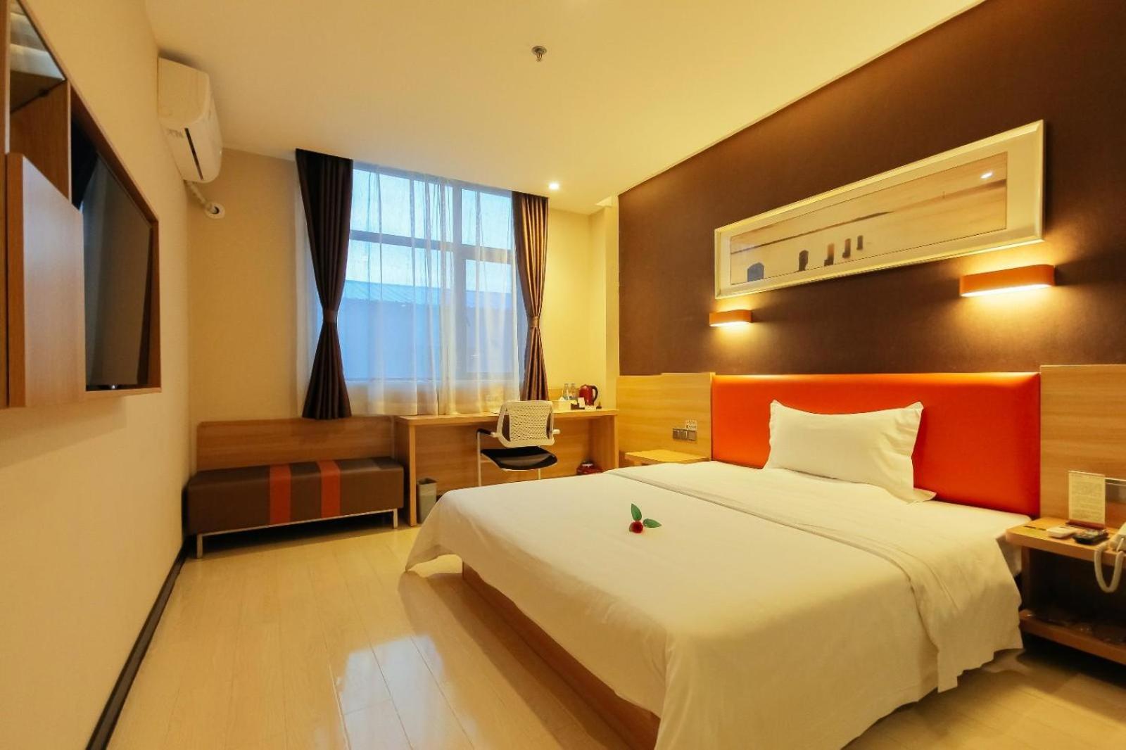 Premium Queen Room photo 3