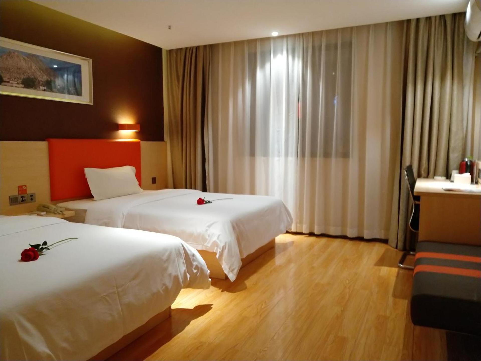 Premium Deluxe Twin Room