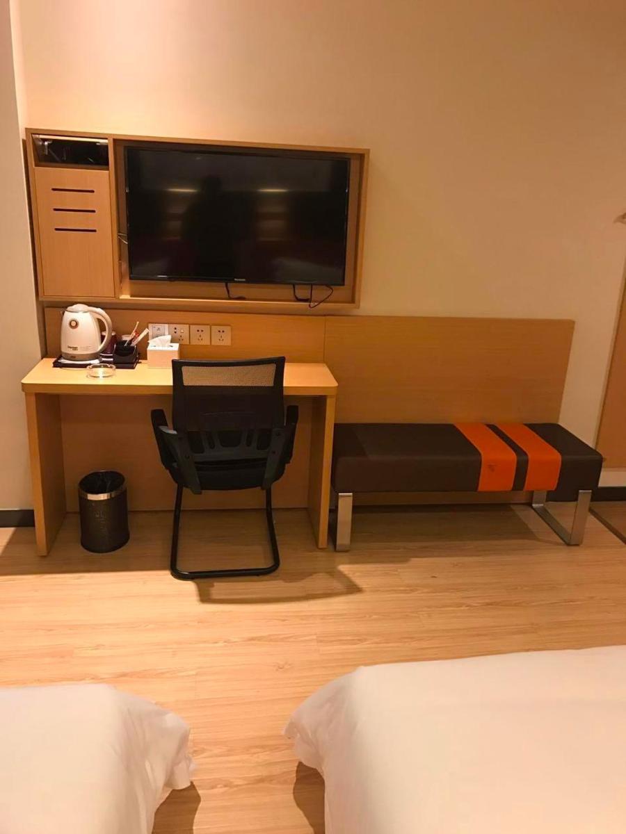 Premium Deluxe Twin Room photo 1
