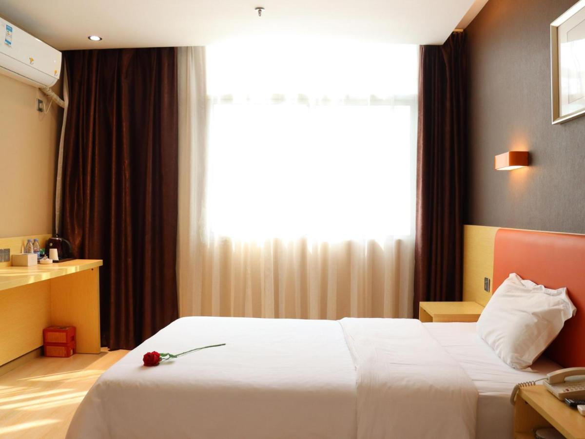 Superior Queen Room photo 2