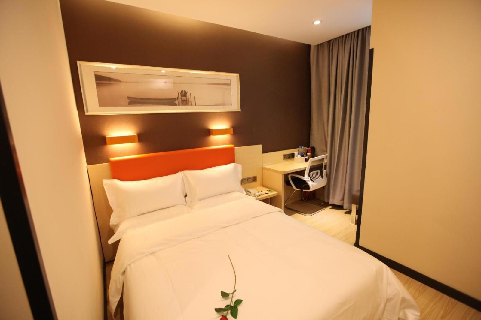Select Room - Photo 4