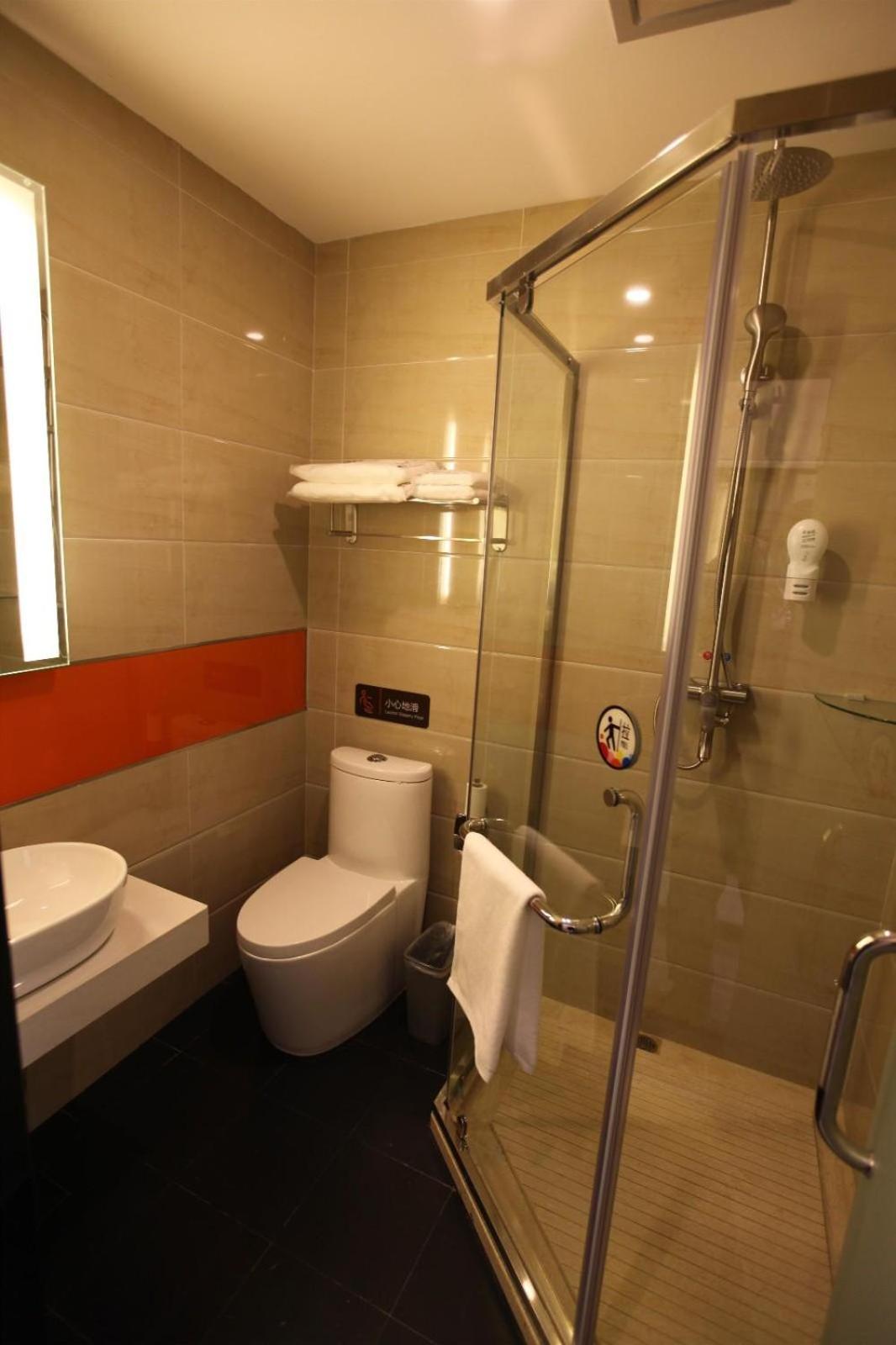 Superior Queen Room - Photo 6