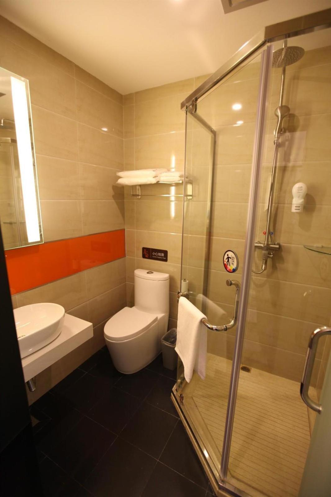 Superior Twin Room - Photo 5