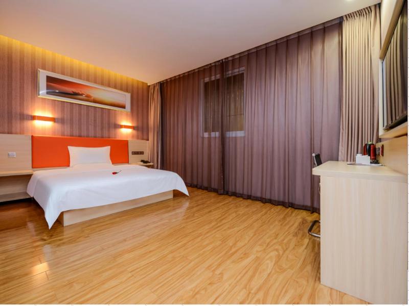 Premium Queen Room photo 1