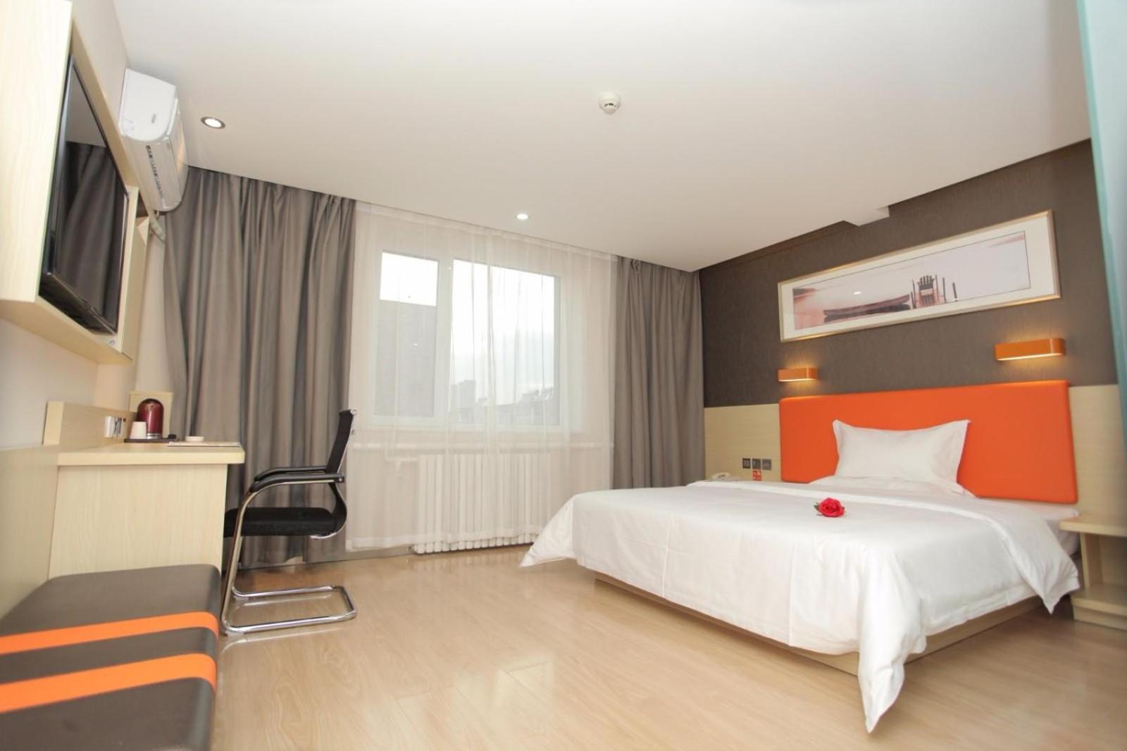 Premium Queen Room photo 2
