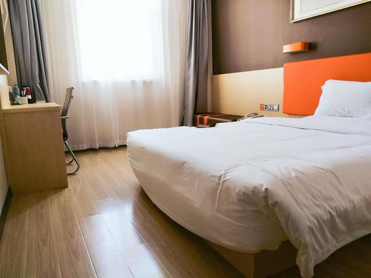 Superior King Room photo 1