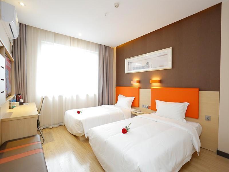 Superior Twin Room - Photo 4