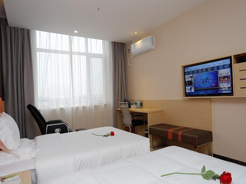 Twin Room photo 1