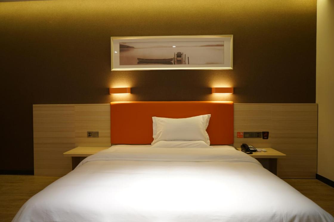 Select Room photo 2