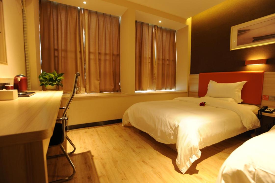 Premium Deluxe Twin Room photo 1