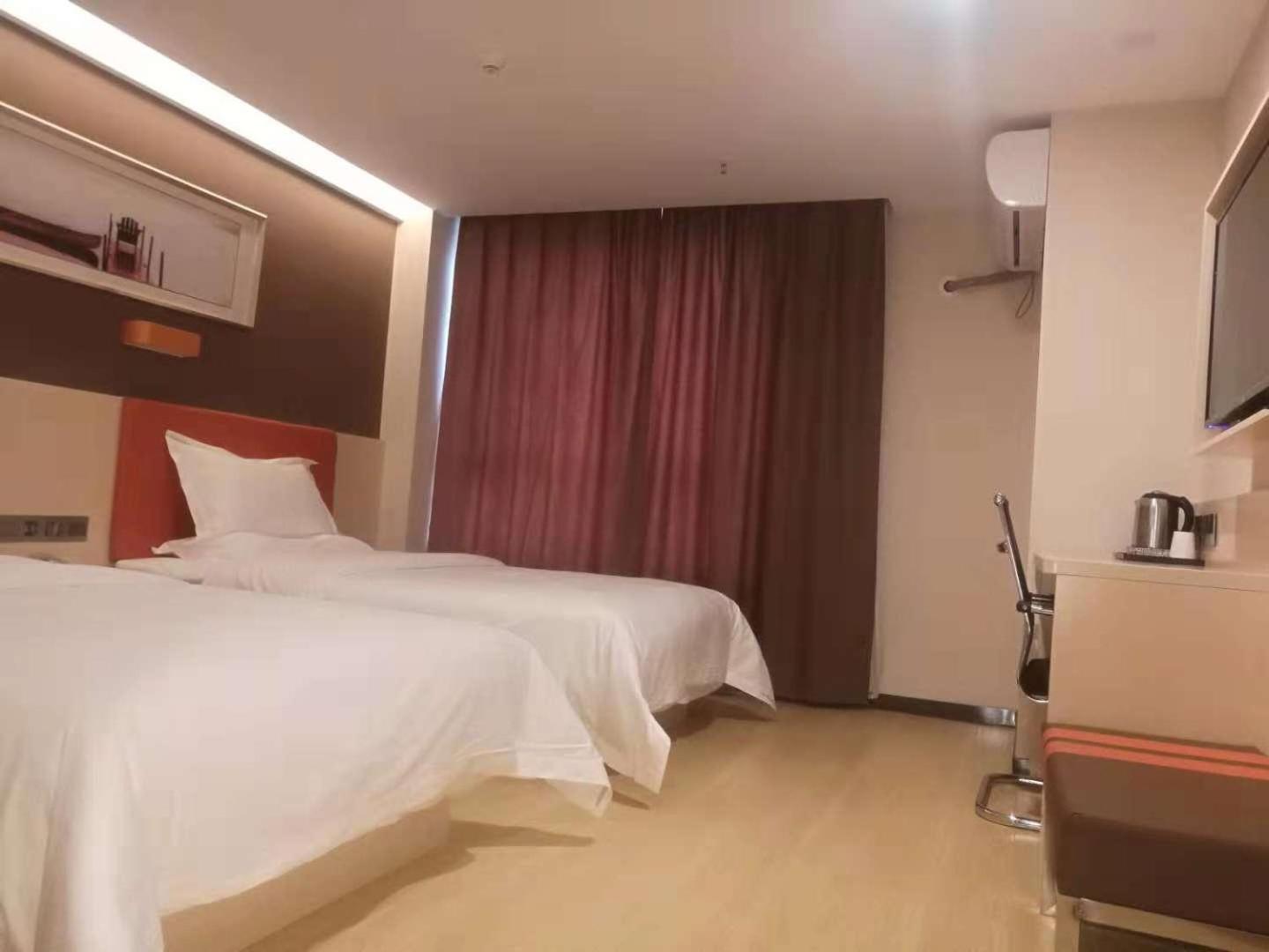 Twin Room photo 2