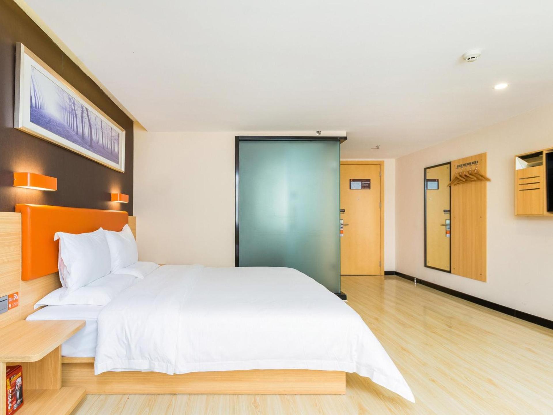 Premium Deluxe Twin Room