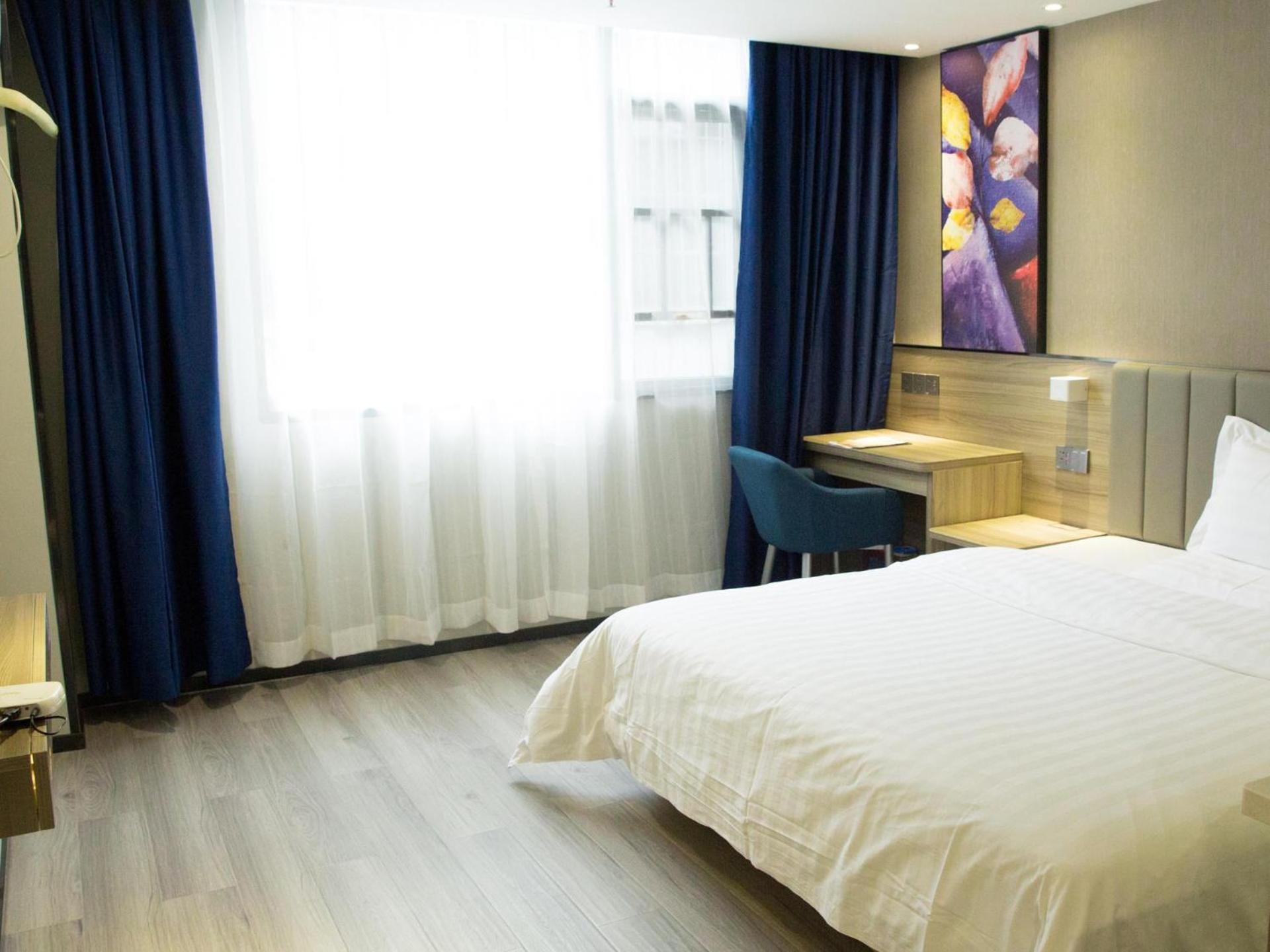 Superior King Room photo 3