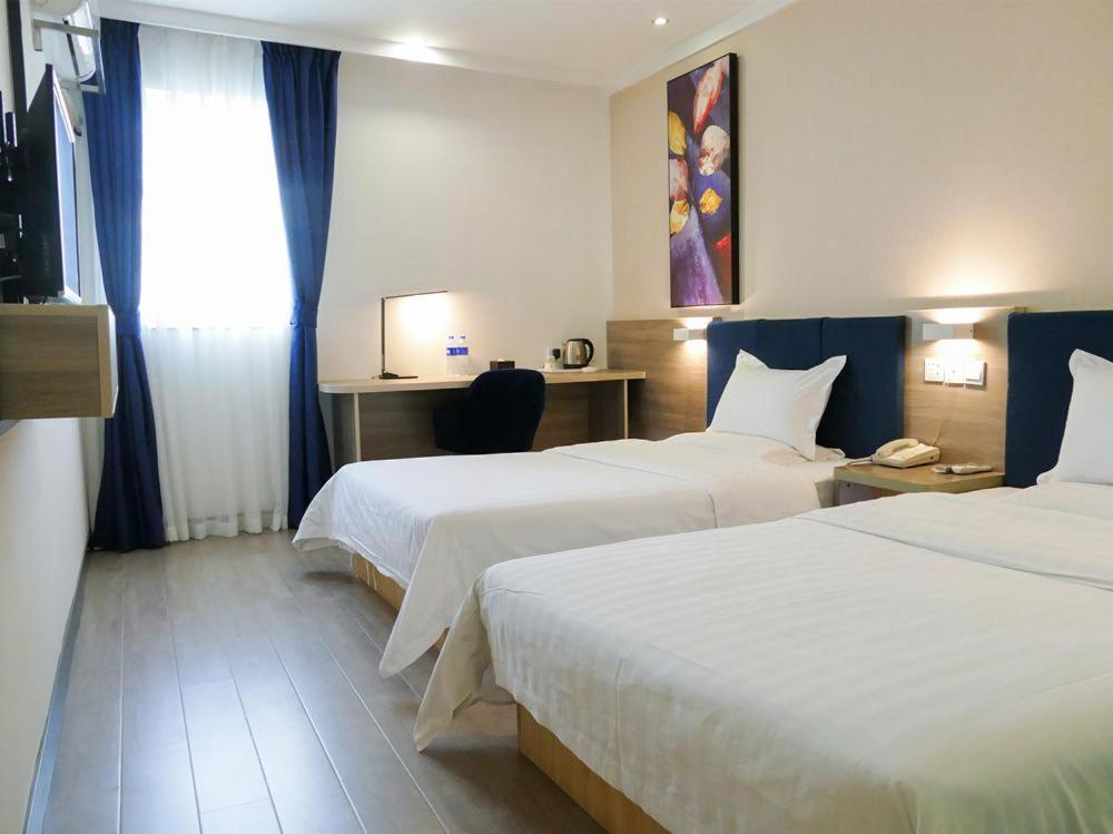 Superior Twin Room photo 1