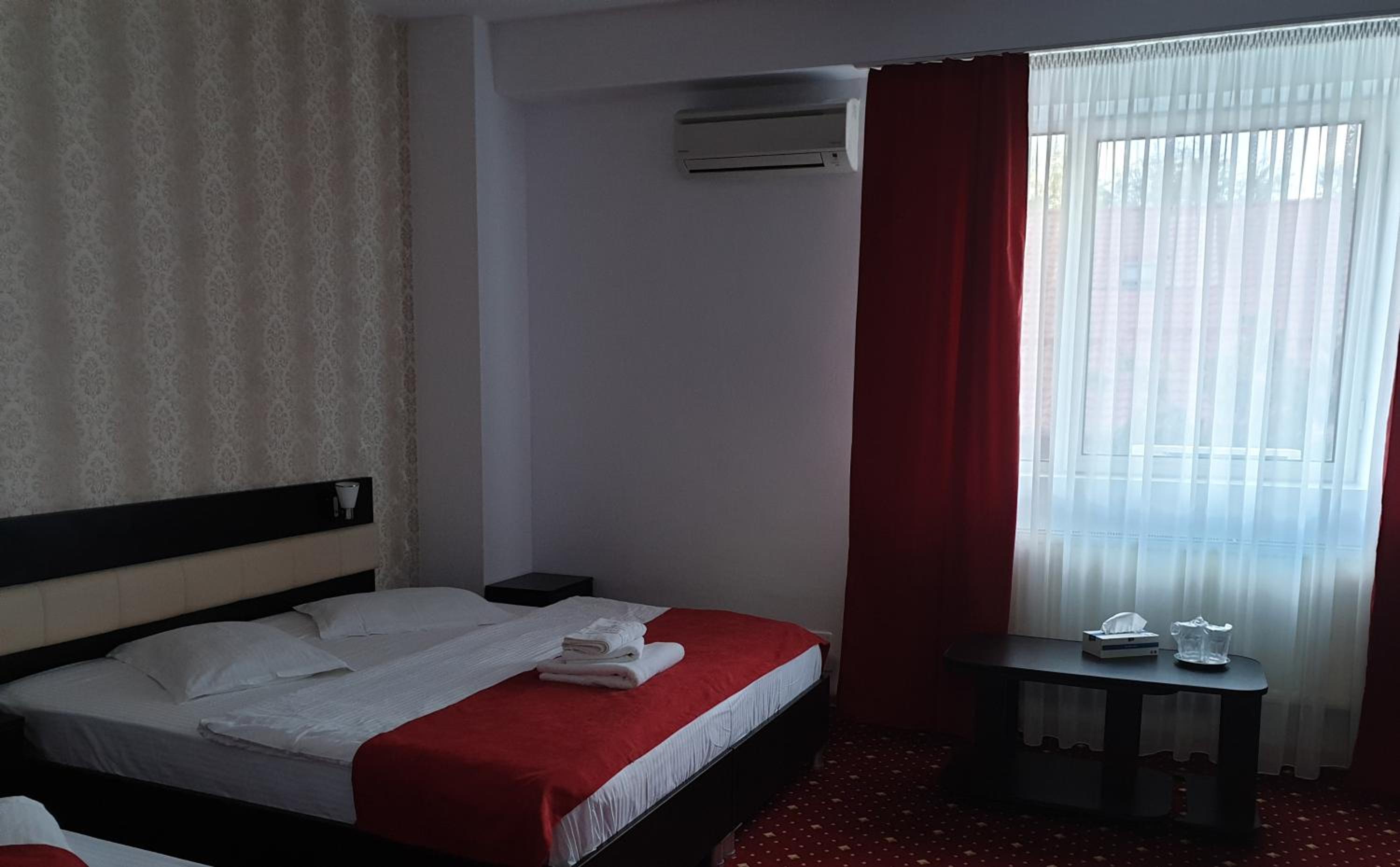 Standard Double Room photo 3