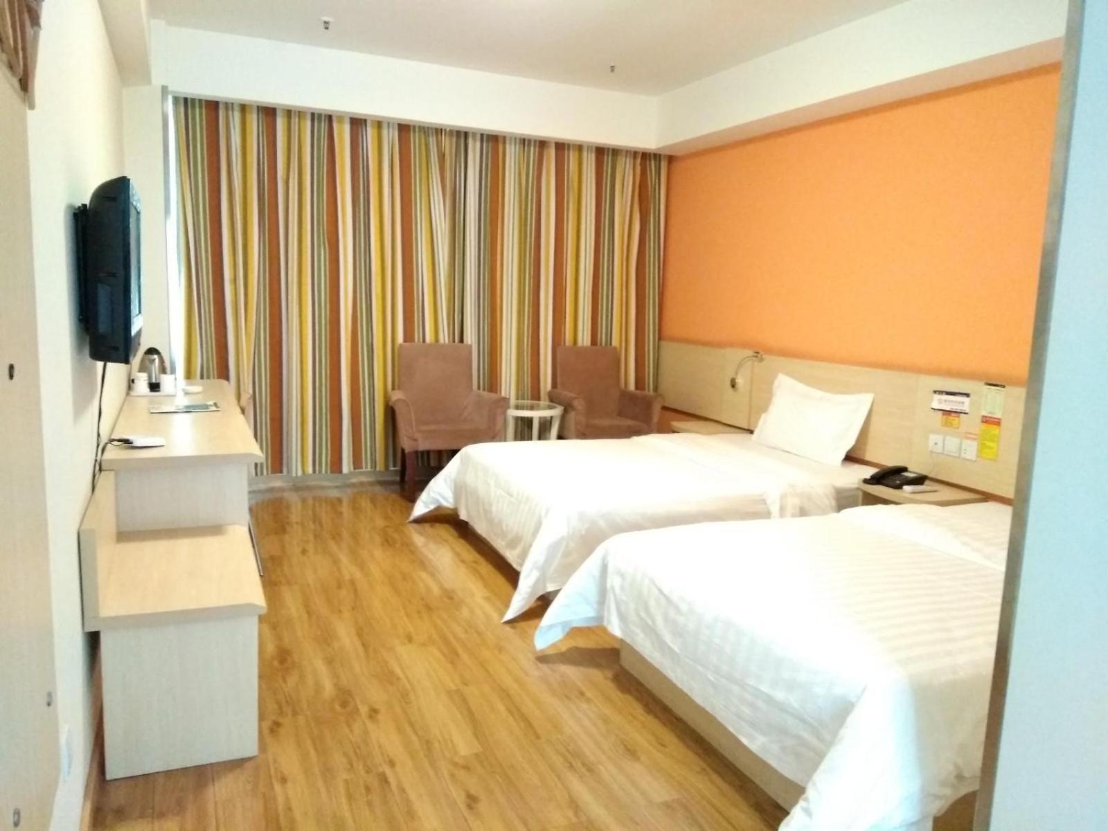 Business Twin Room photo 1