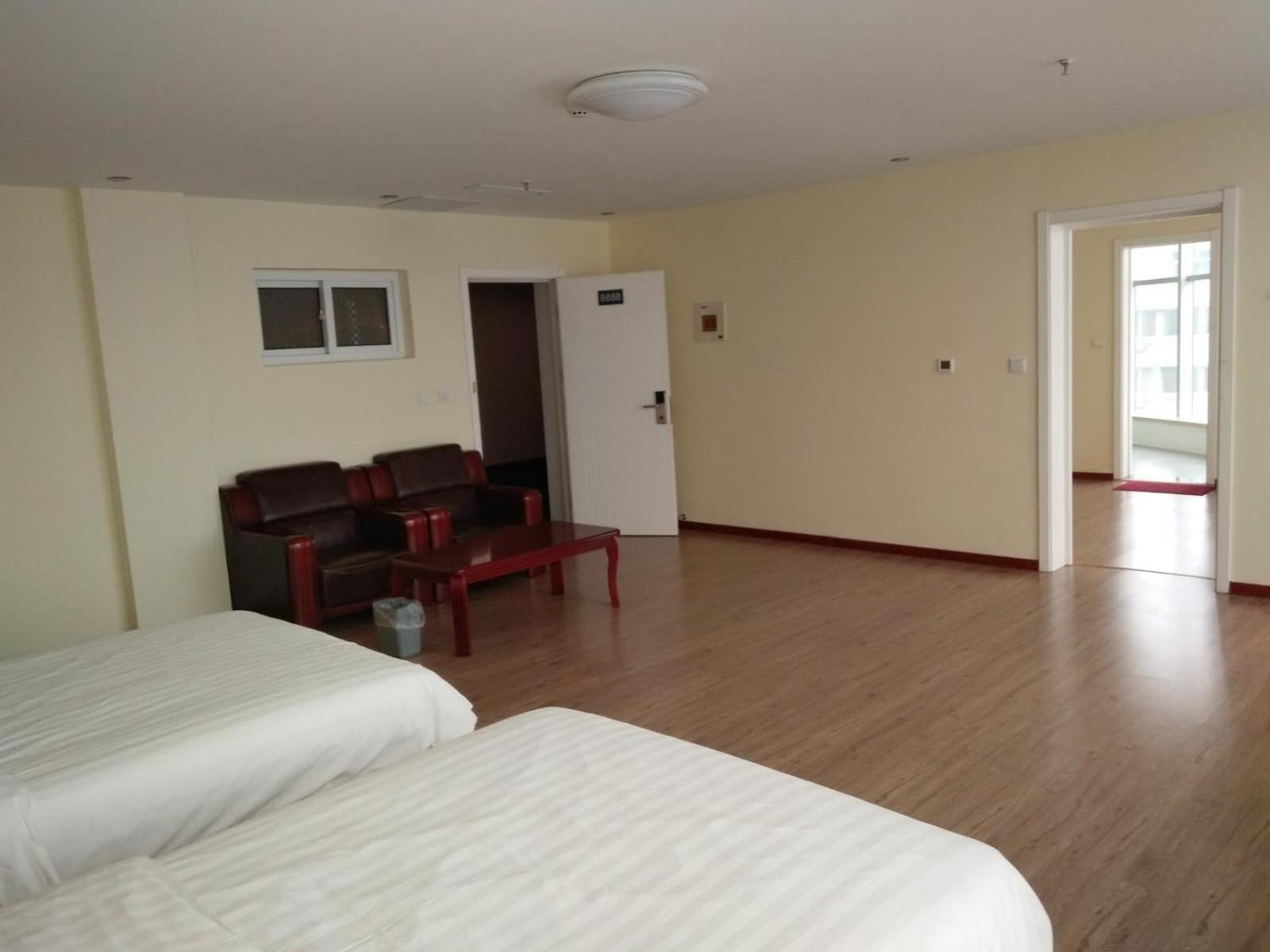 Business Suite photo 1