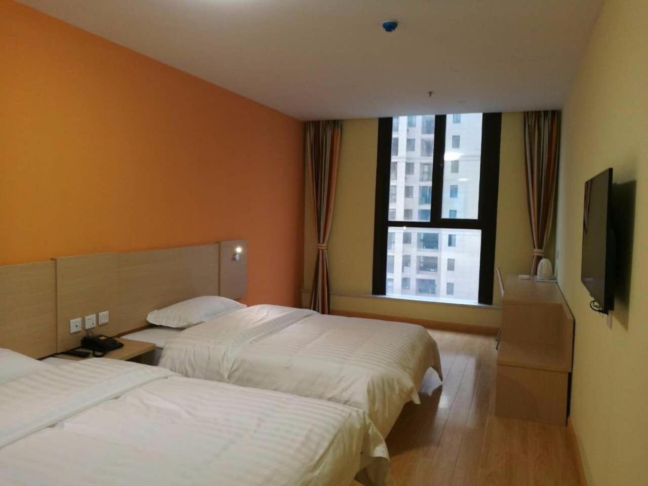 Comfortable Twin Room photo 1