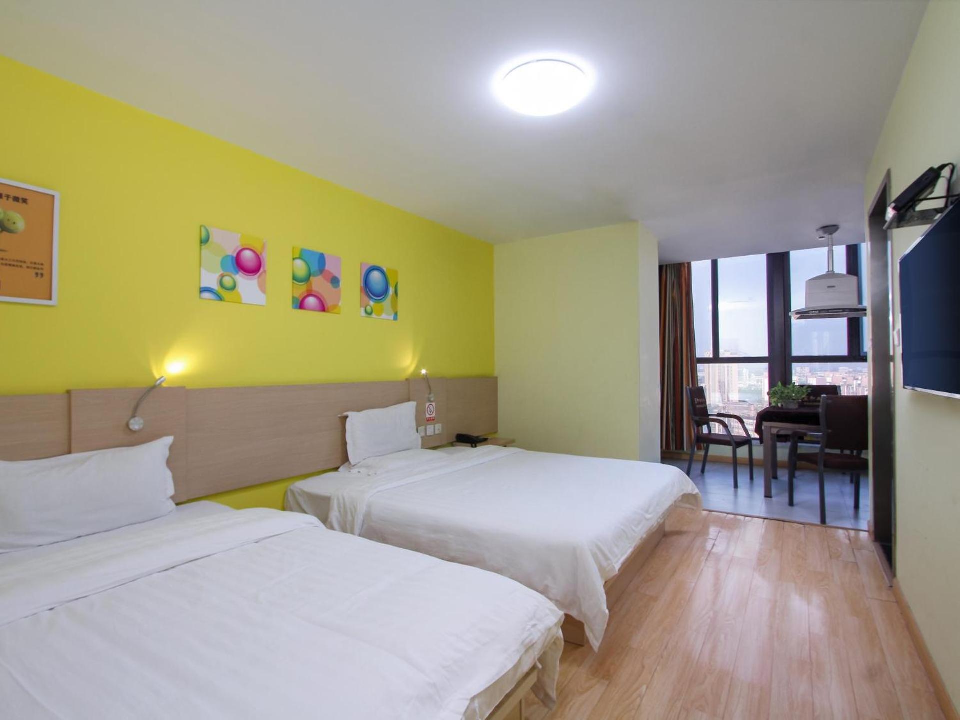 Business Twin Room photo 1