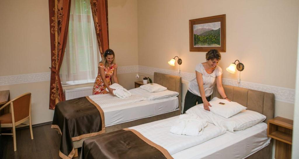 Standard Double Room - Photo 3