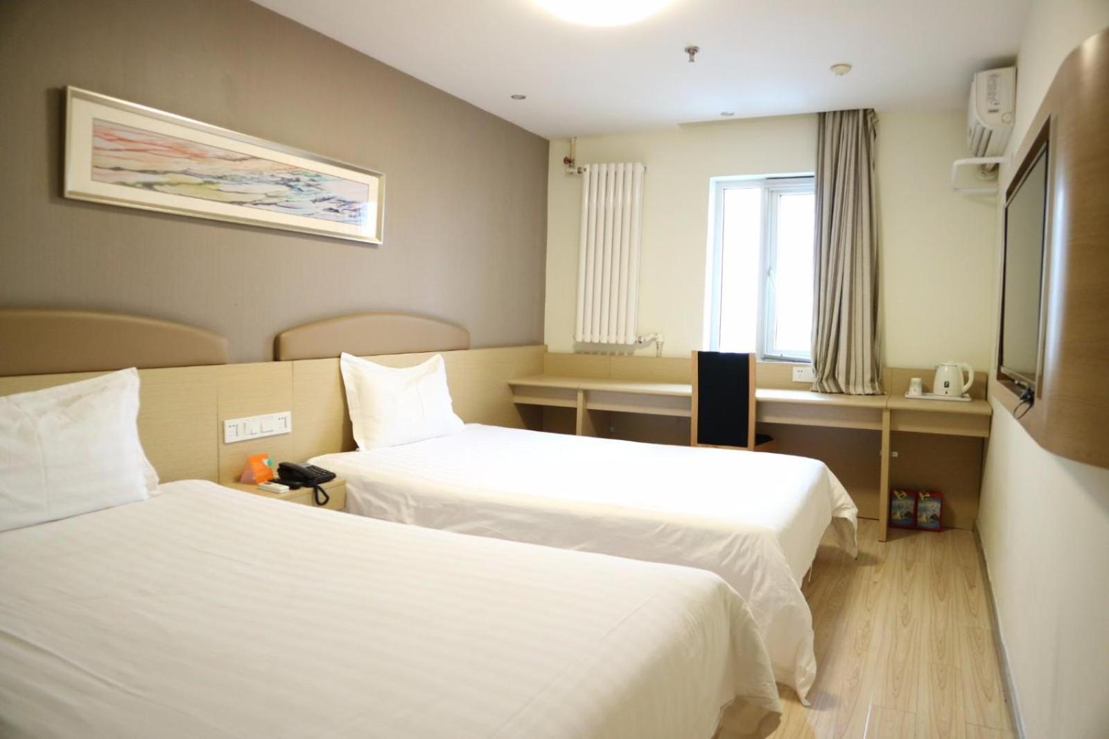 Twin Room photo 1
