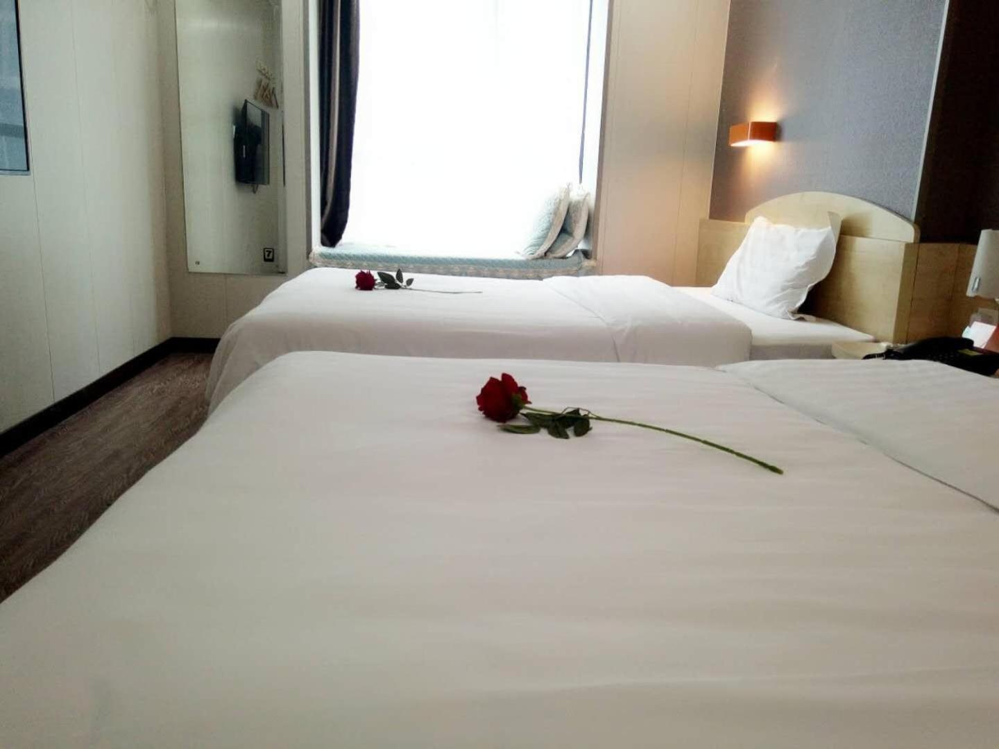 Select Twin Room
