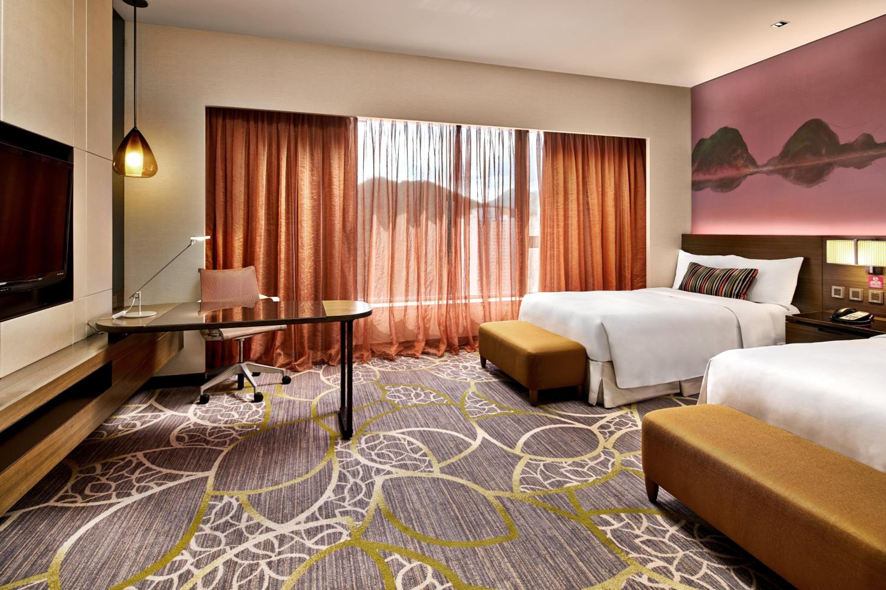 Standard Twin Room with City View photo 3