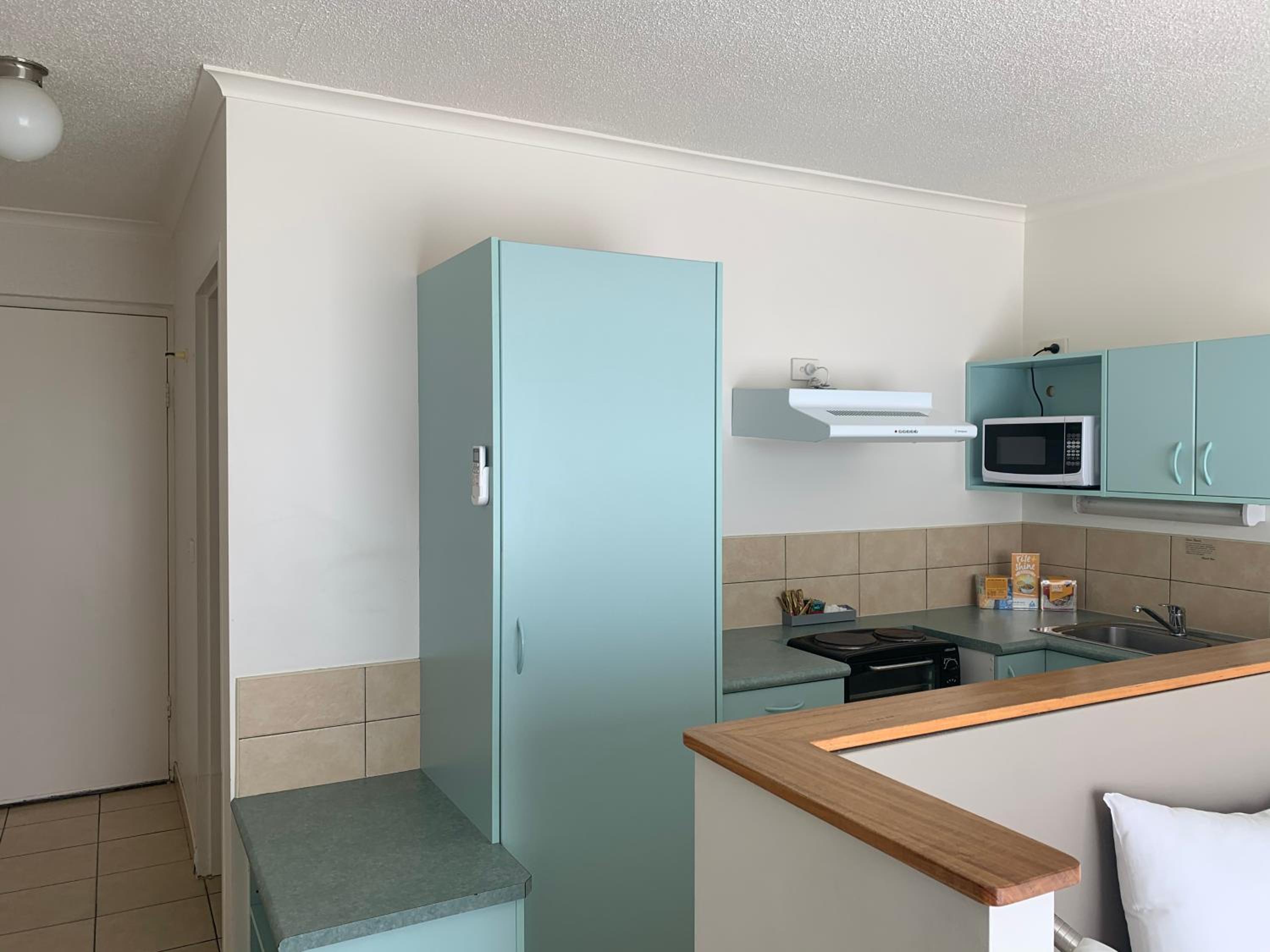 Studio Apartment - Photo 8