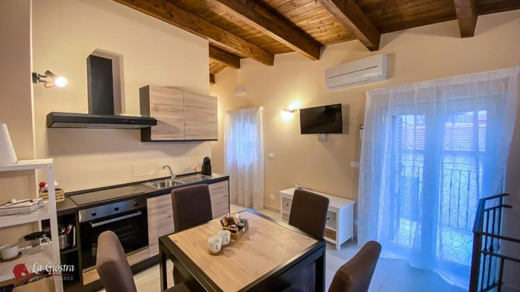 One-Bedroom House photo 3
