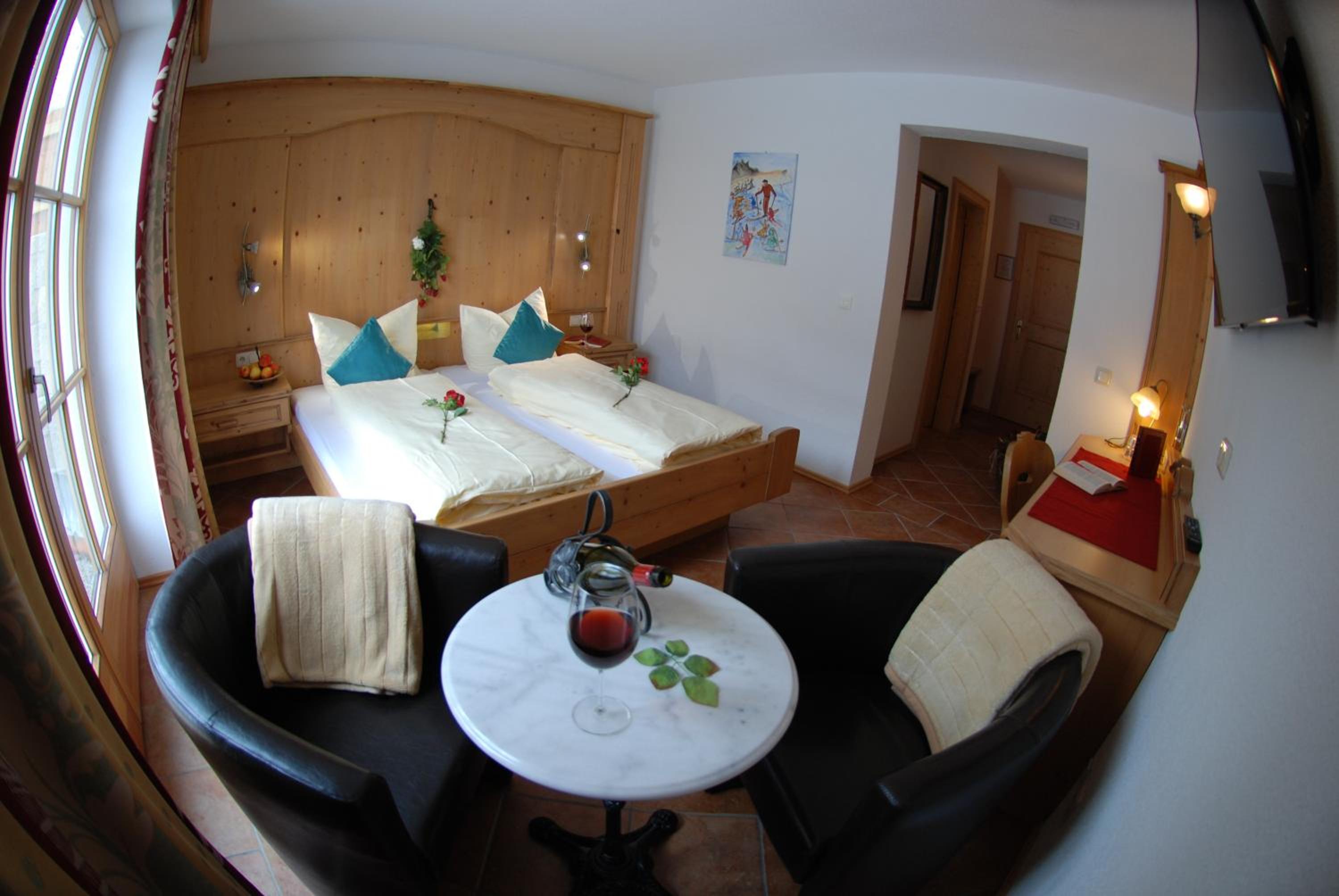 Comfort Double Room with Terrace